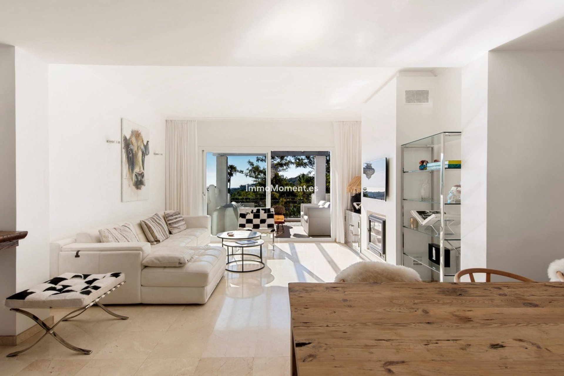 Resale - Apartment - Marbella - Nueva Andalucía