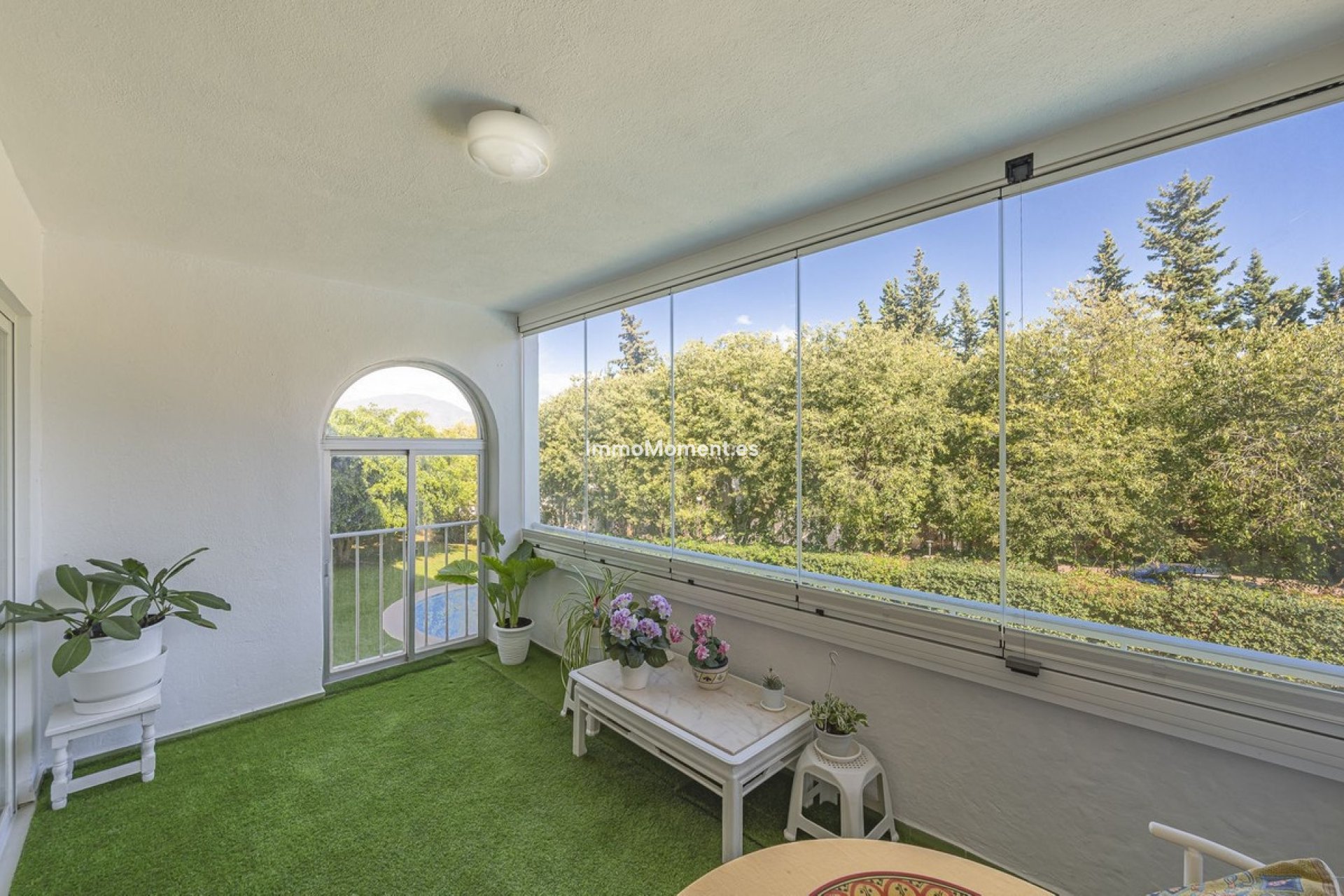 Resale - Apartment - Marbella - Nueva Andalucía