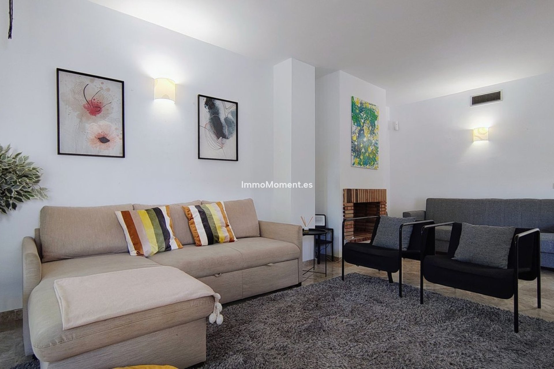 Resale - Apartment - Marbella - Nueva Andalucía