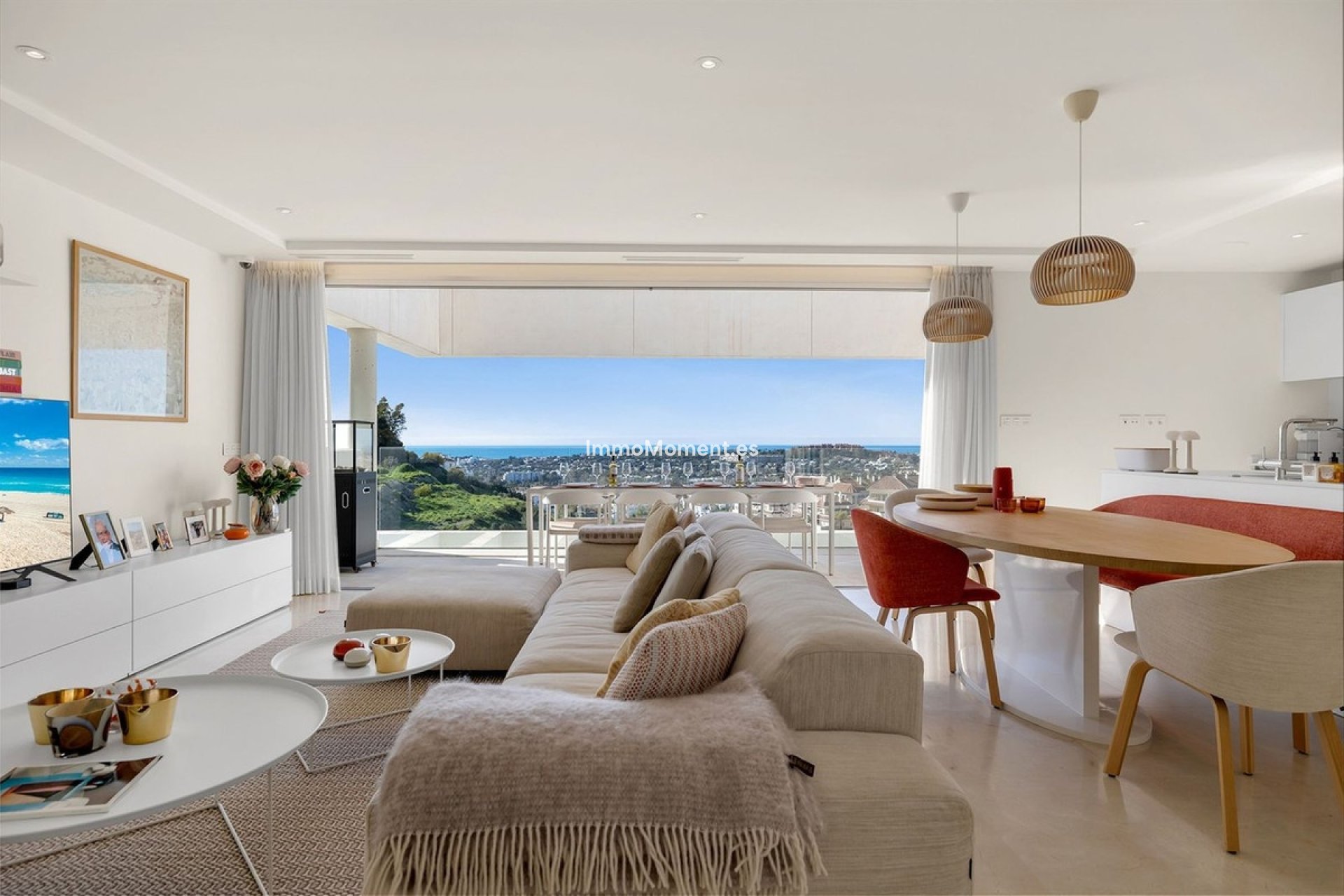 Resale - Apartment - Marbella - Nueva Andalucía