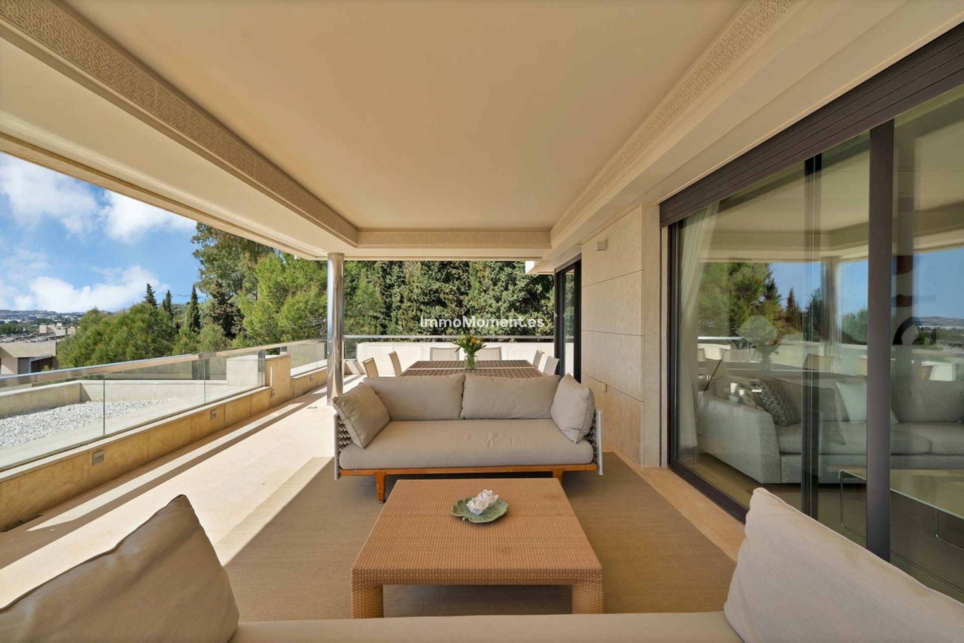 Resale - Apartment - Marbella - Nueva Andalucía