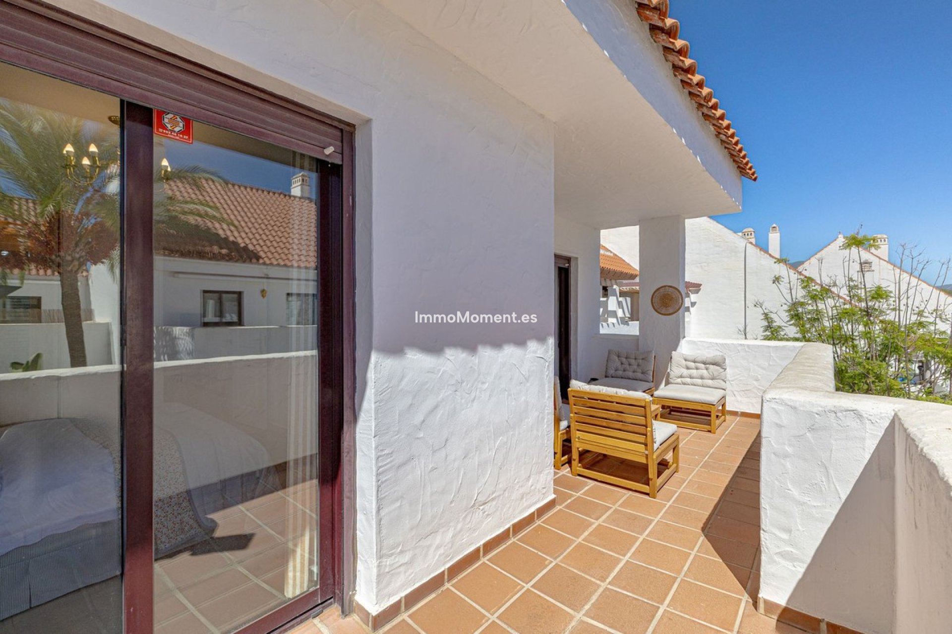 Resale - Apartment - Marbella - Nueva Andalucía