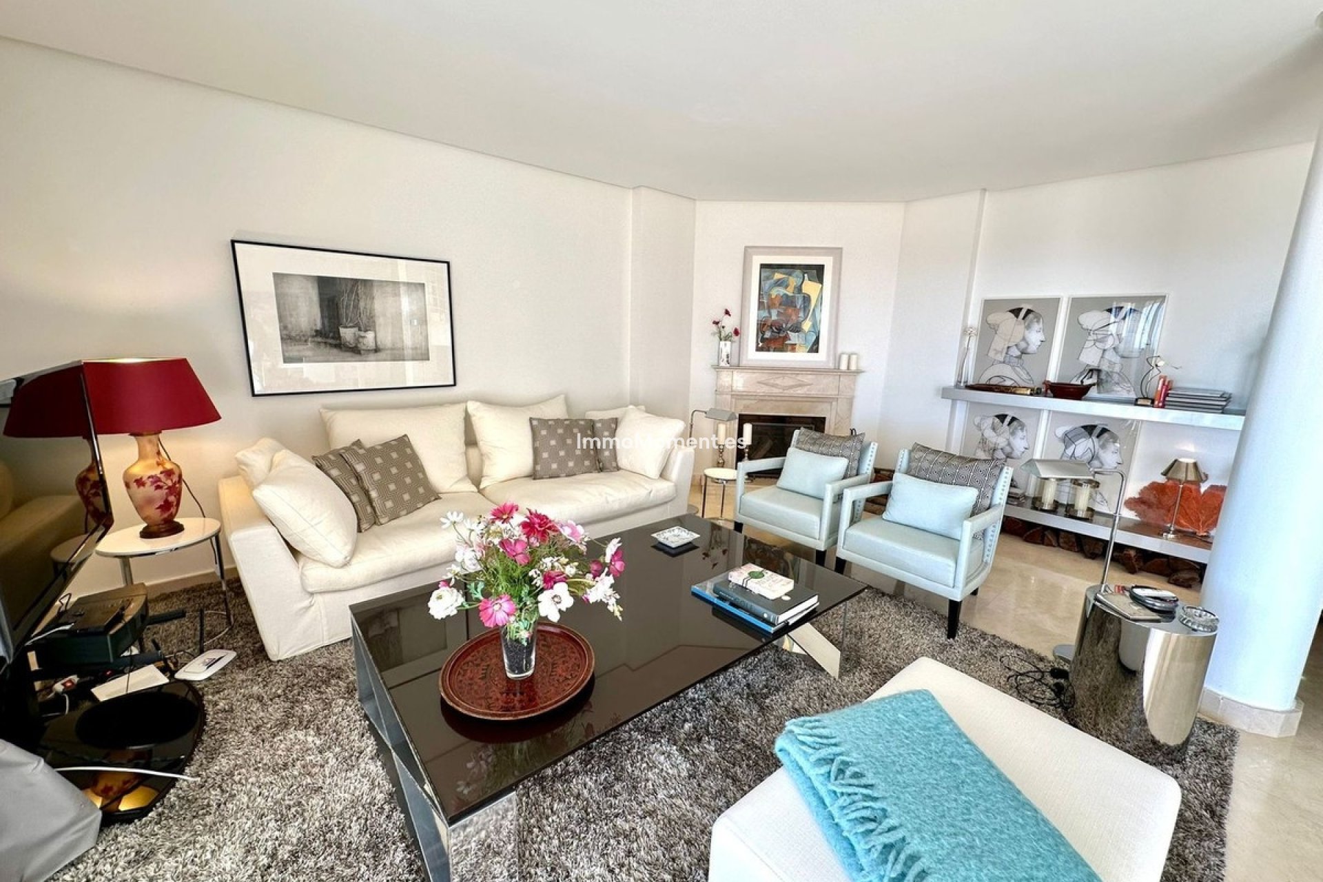 Resale - Apartment - Marbella - Nueva Andalucía