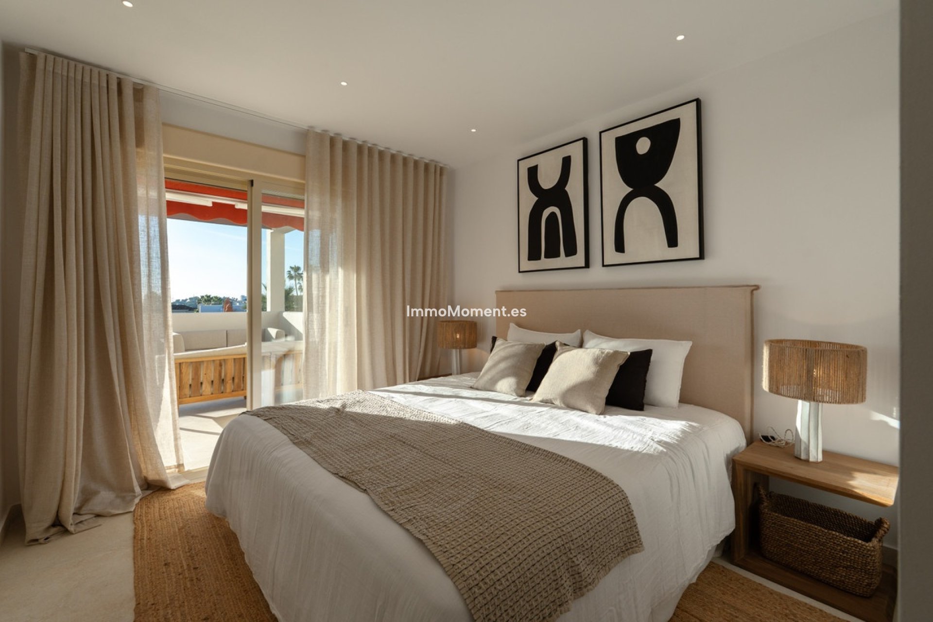 Resale - Apartment - Marbella - Nueva Andalucía