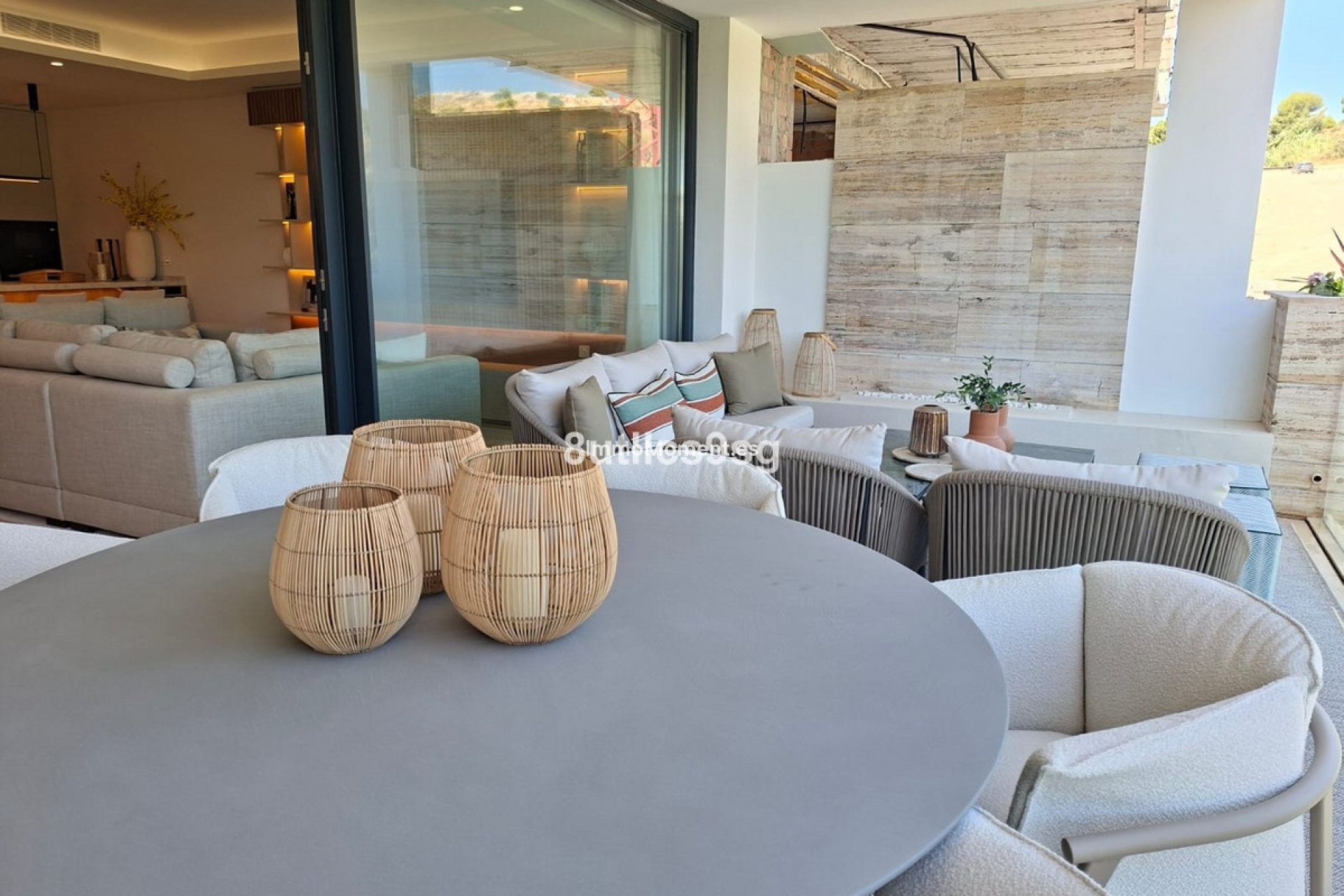 Resale - Apartment - Marbella - Nueva Andalucía