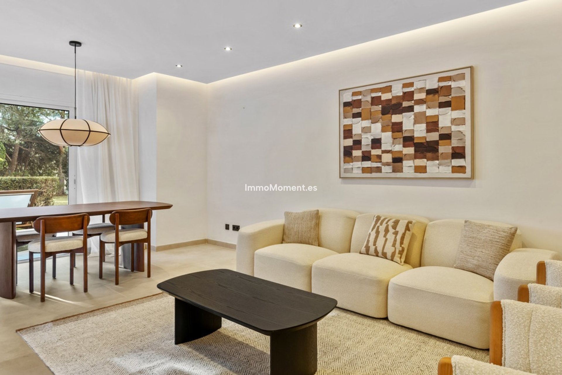 Resale - Apartment - Marbella - Nueva Andalucía