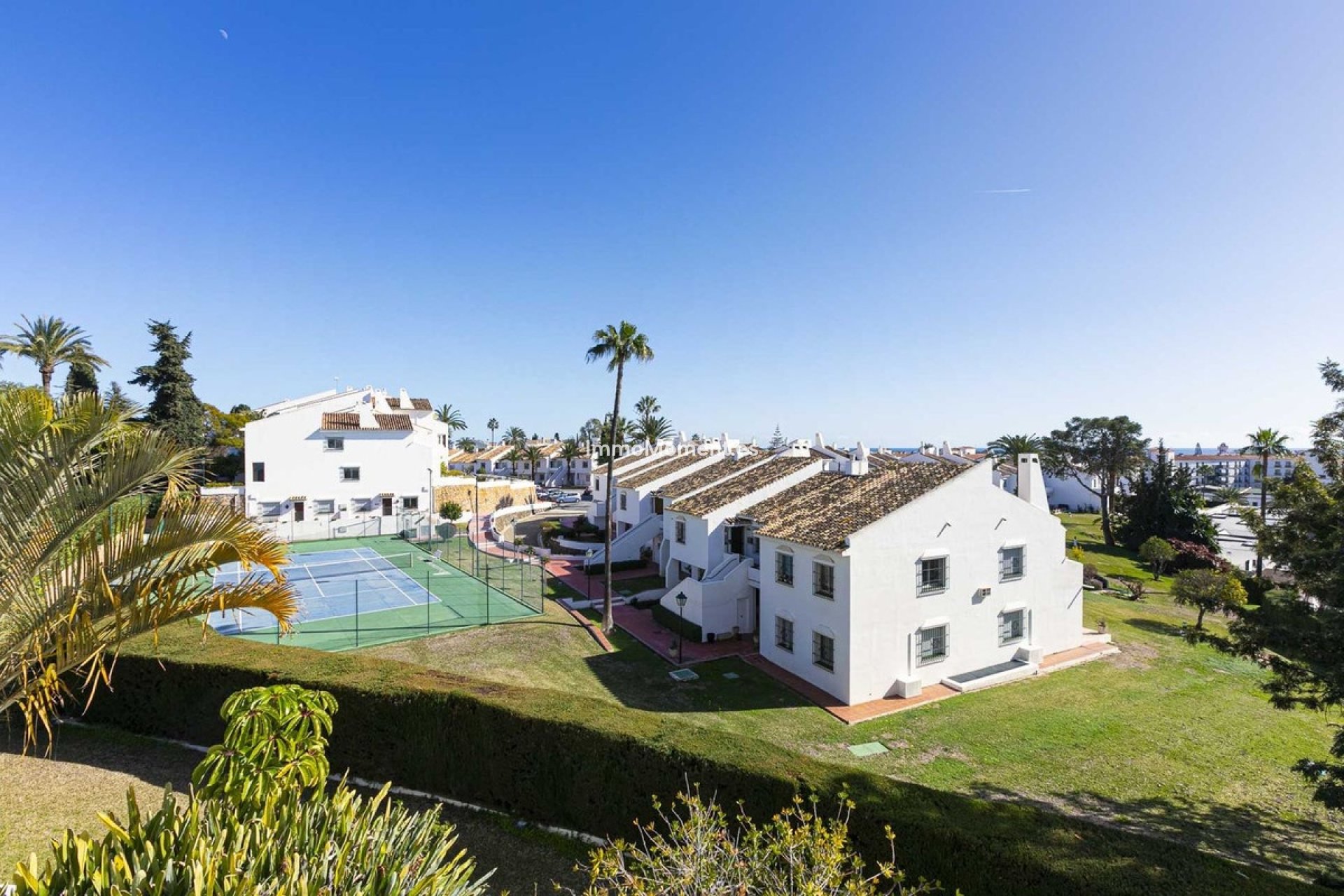 Resale - Apartment - Marbella - Nueva Andalucía