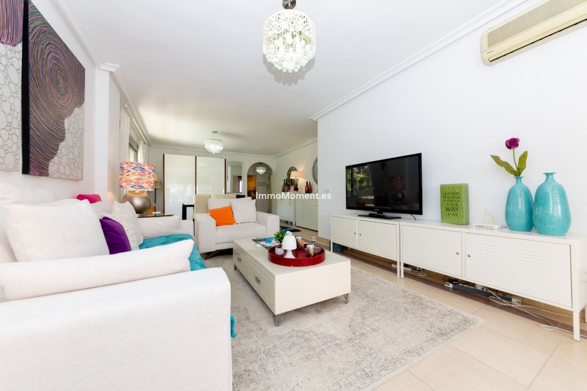 Resale - Apartment - Marbella - Nueva Andalucía