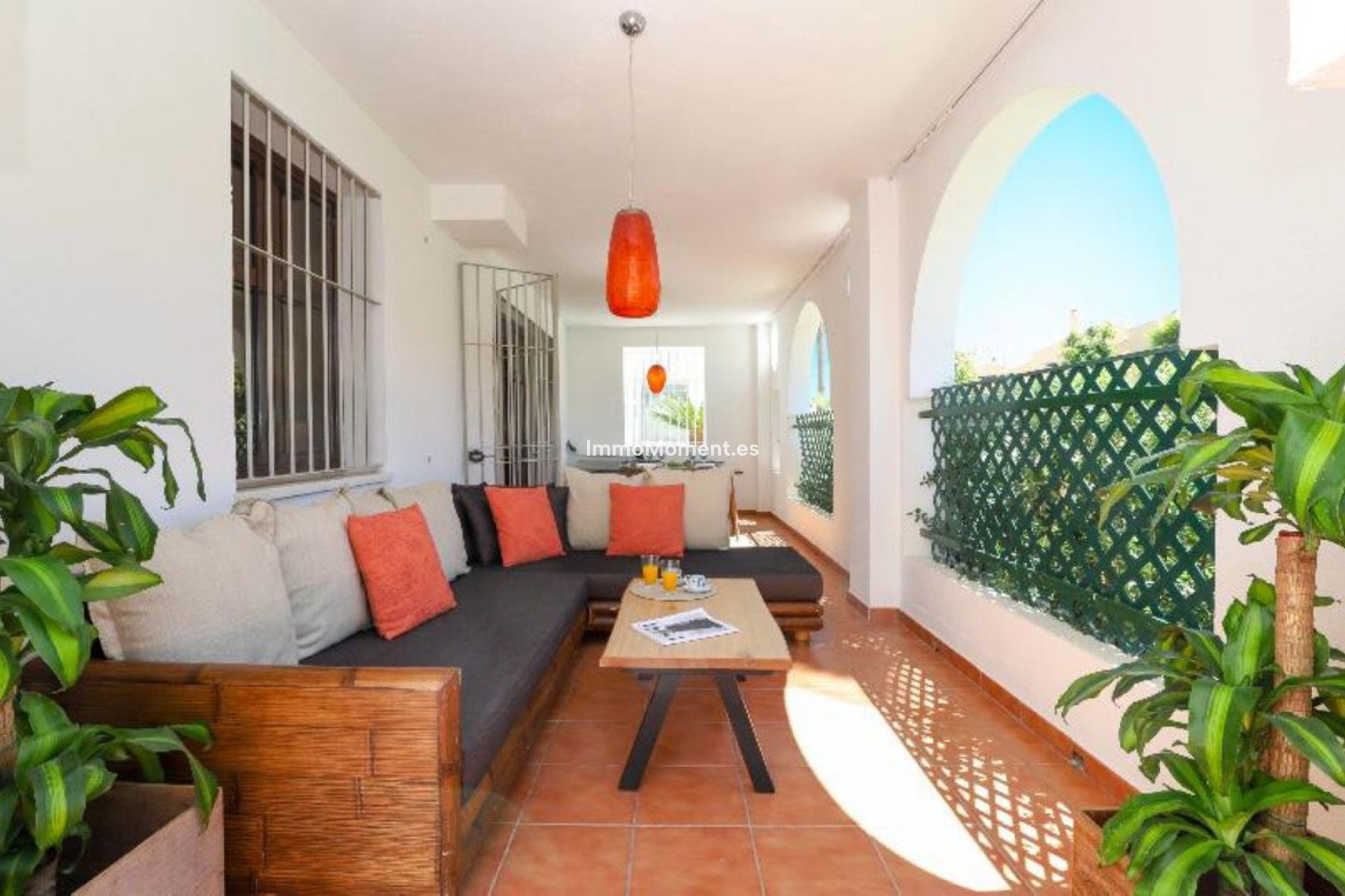 Resale - Apartment - Marbella - Nueva Andalucía