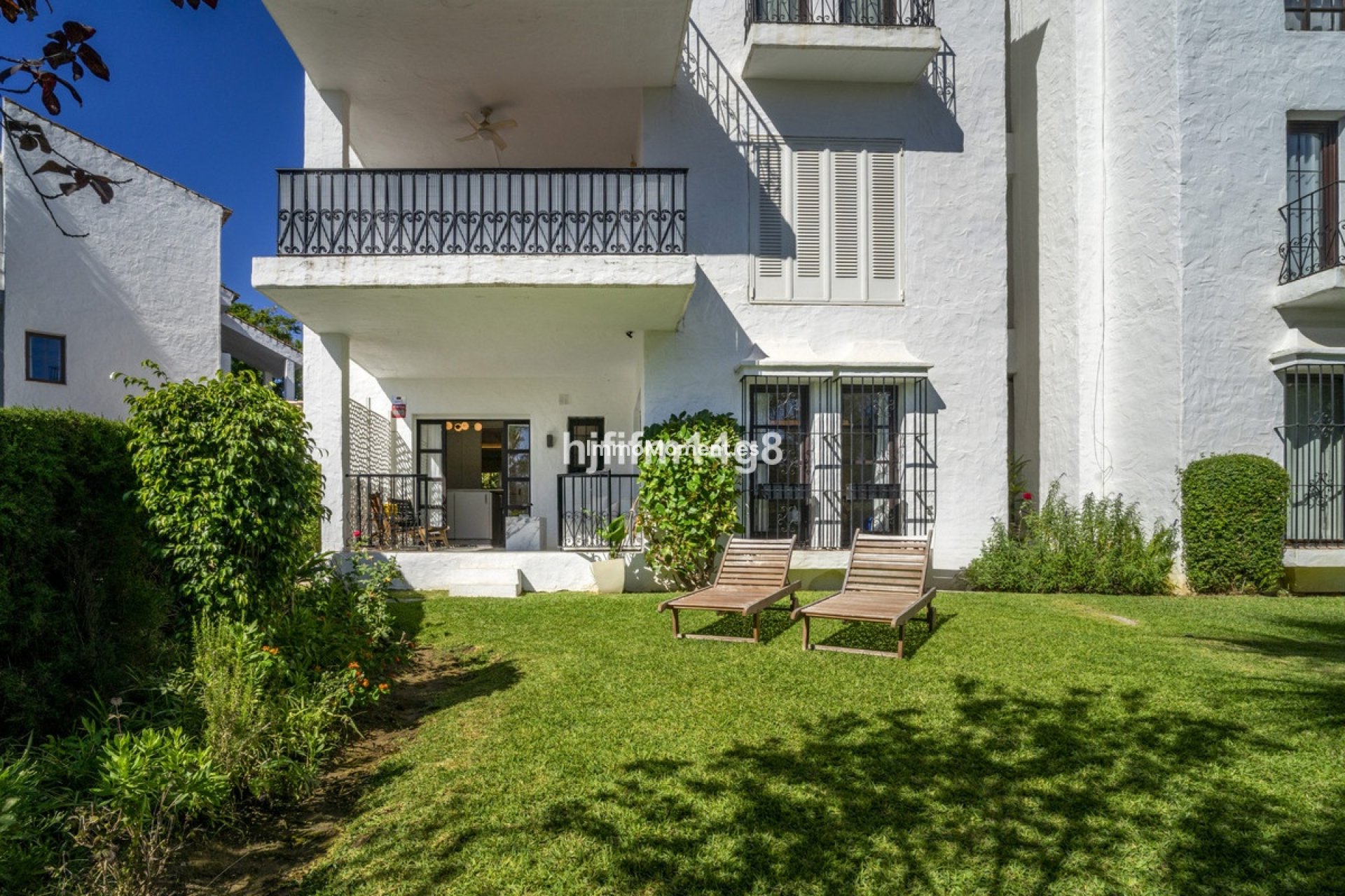 Resale - Apartment - Marbella - Nueva Andalucía