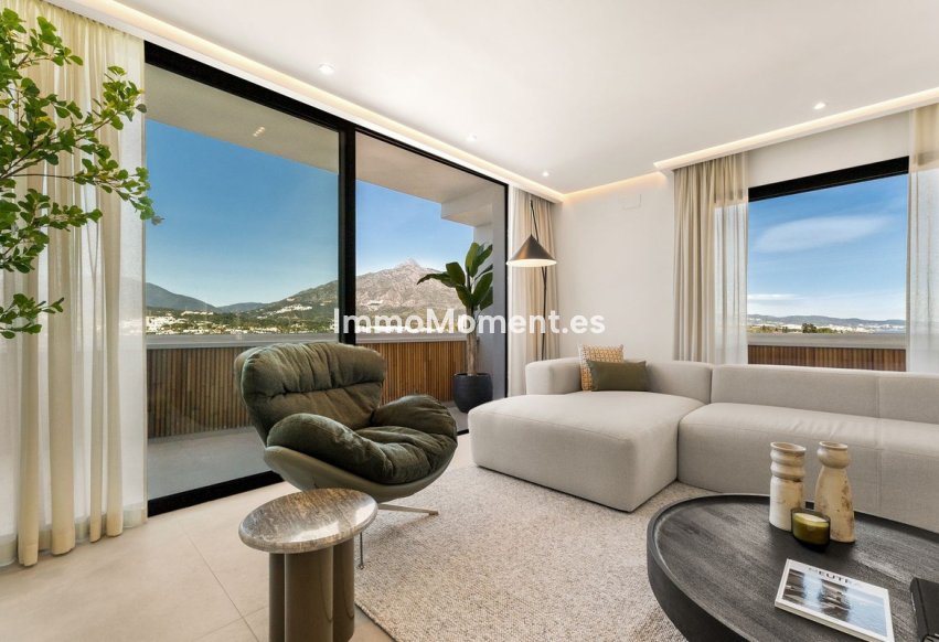 Resale - Apartment - Marbella - Nueva Andalucía