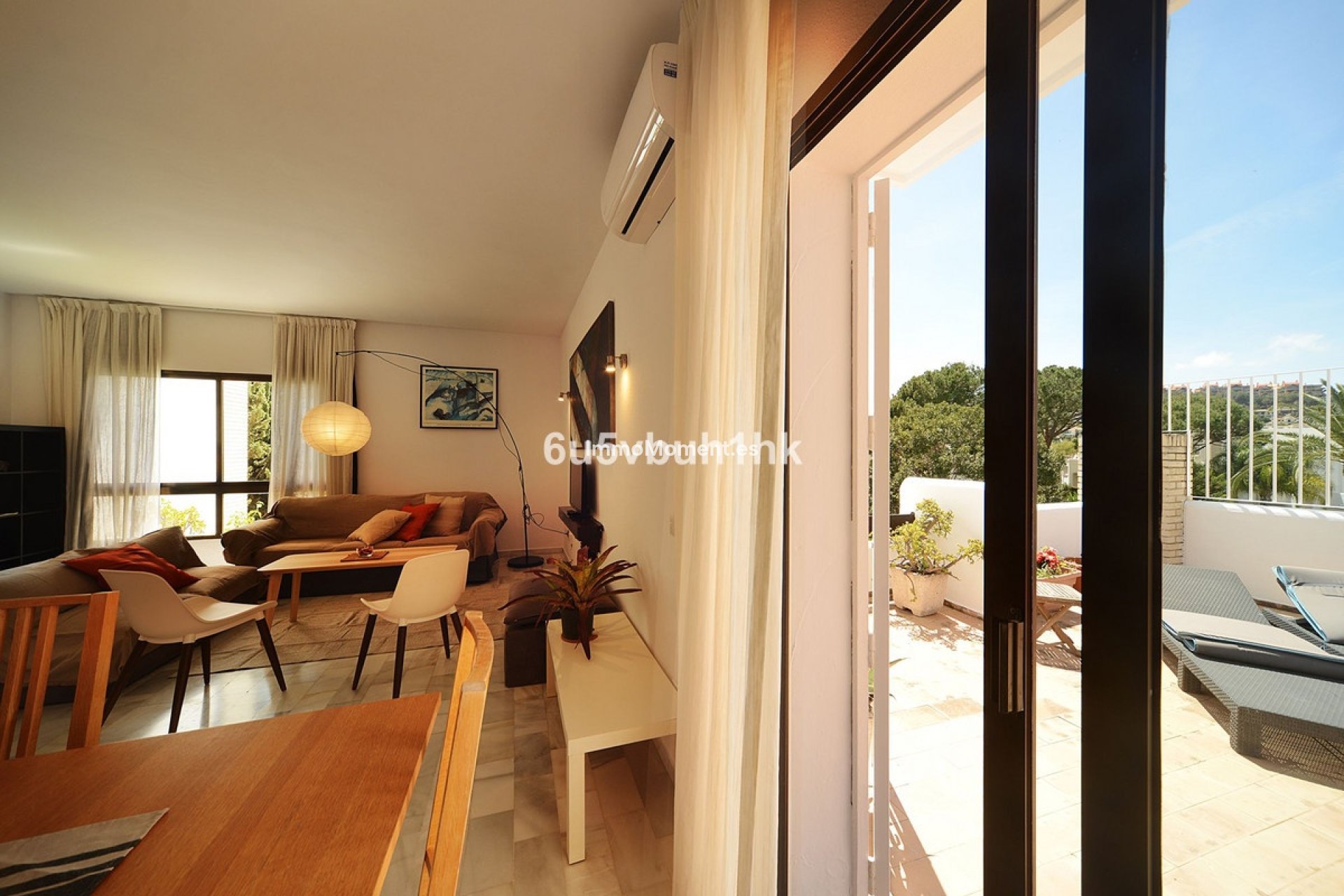 Resale - Apartment - Marbella - Nueva Andalucía