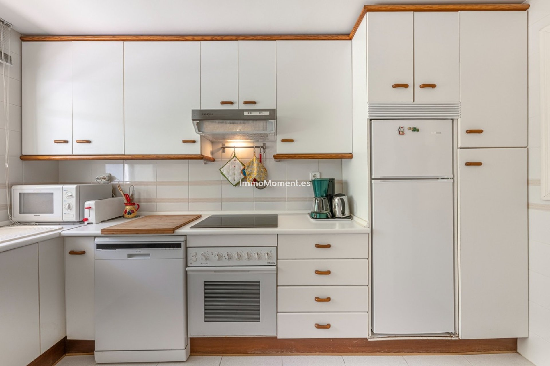 Resale - Apartment - Marbella - Nueva Andalucía