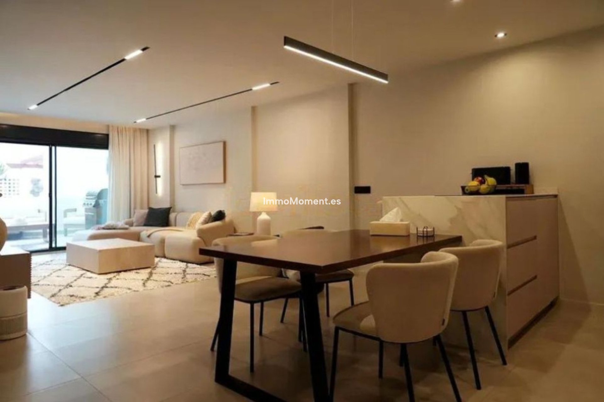 Resale - Apartment - Marbella - Nueva Andalucía