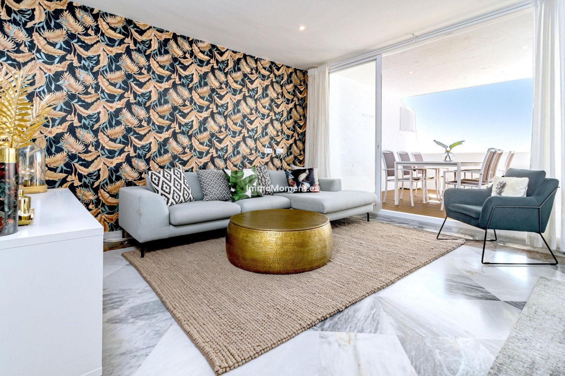 Resale - Apartment - Marbella - Nueva Andalucía