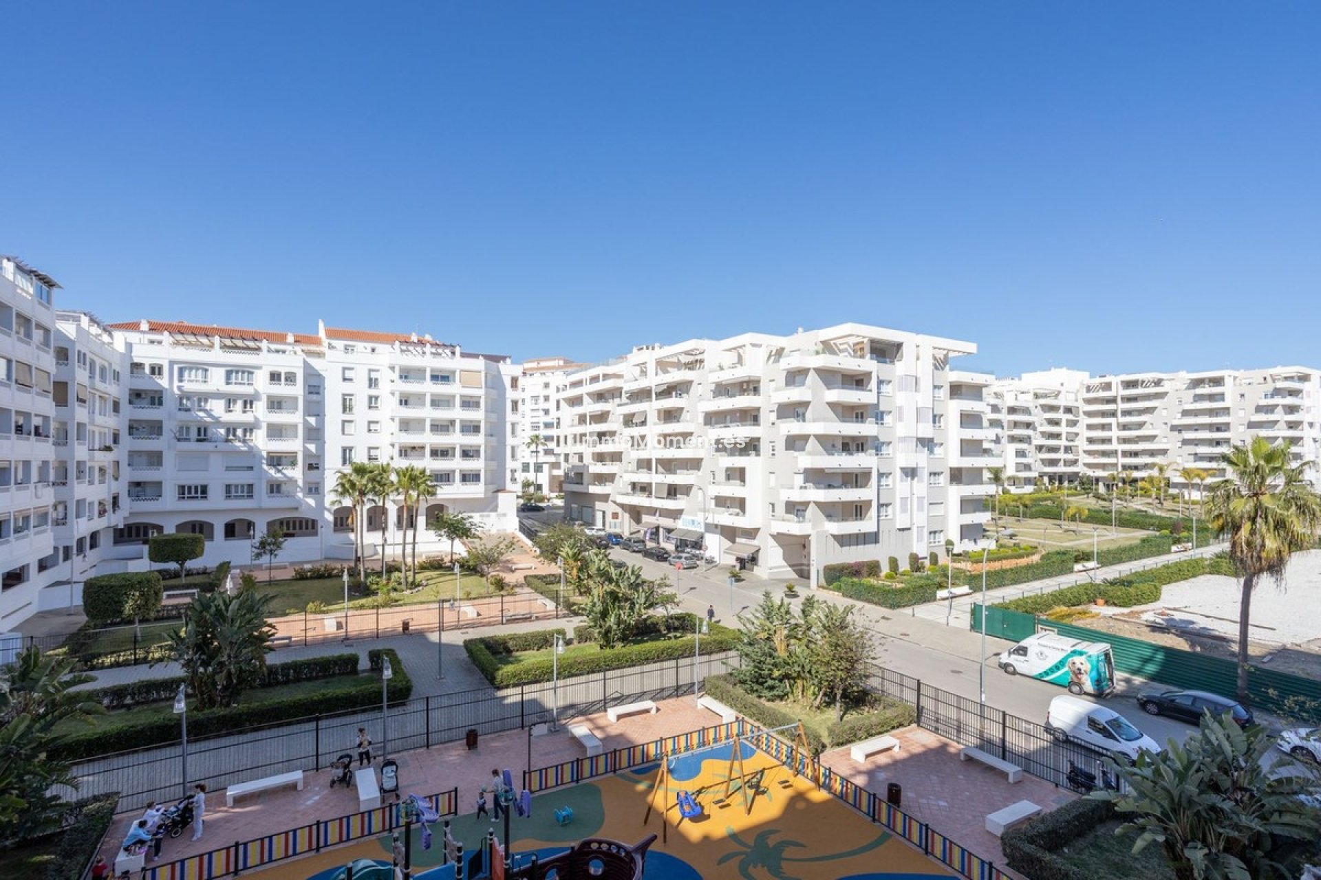 Resale - Apartment - Marbella - Nueva Andalucía