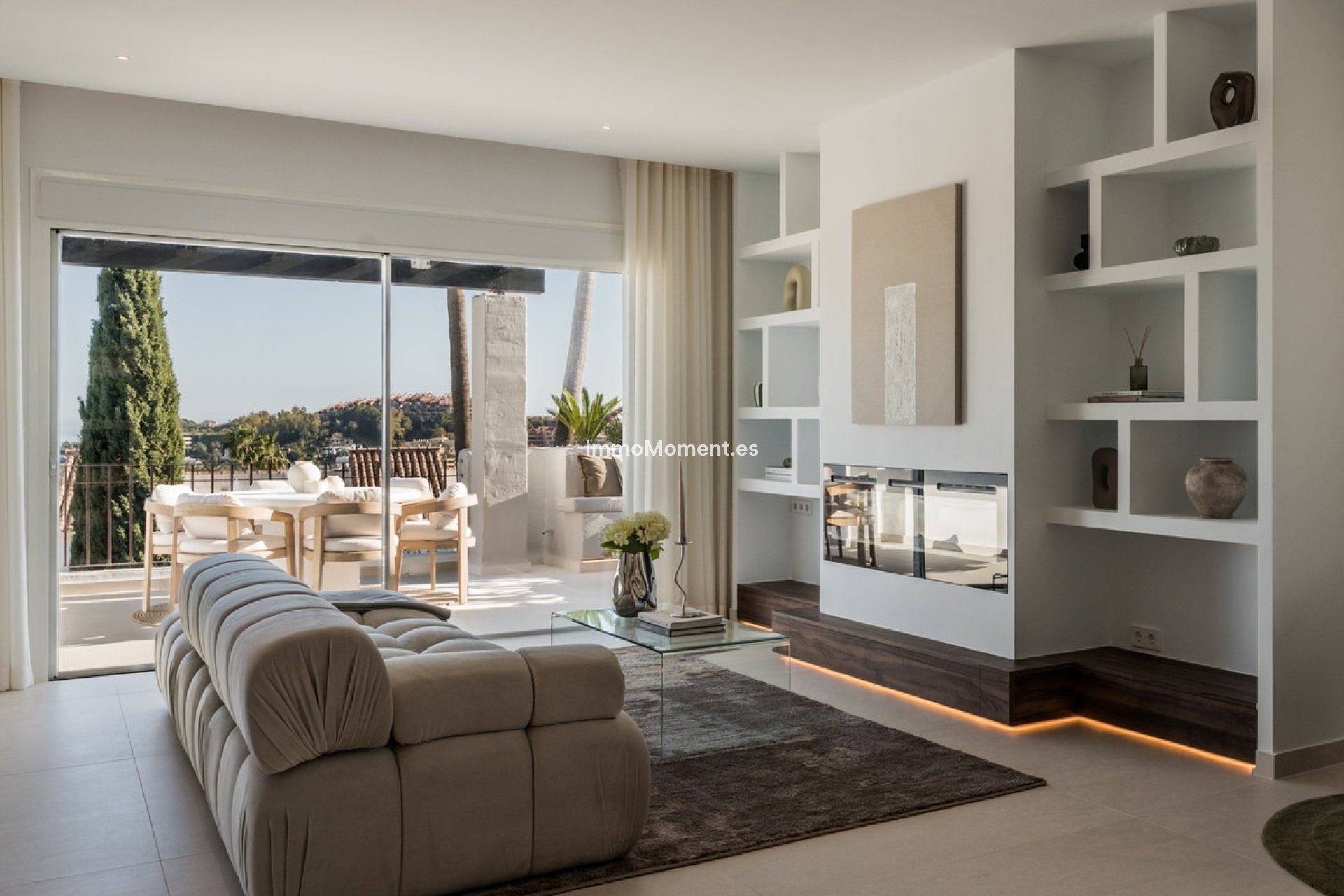 Resale - Apartment - Marbella - Nueva Andalucía