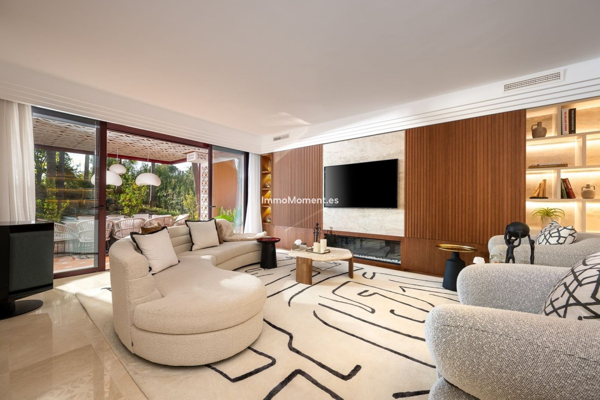 Resale - Apartment - Marbella - Nueva Andalucía