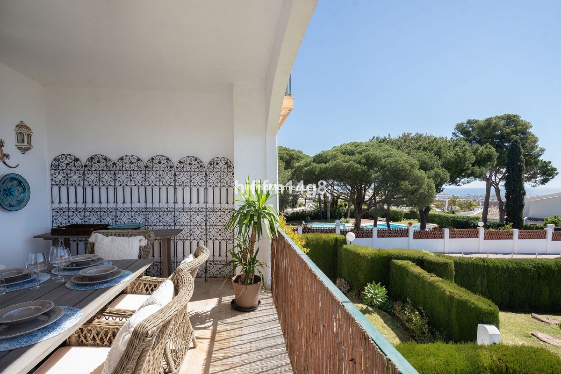 Resale - Apartment - Marbella - Nueva Andalucía