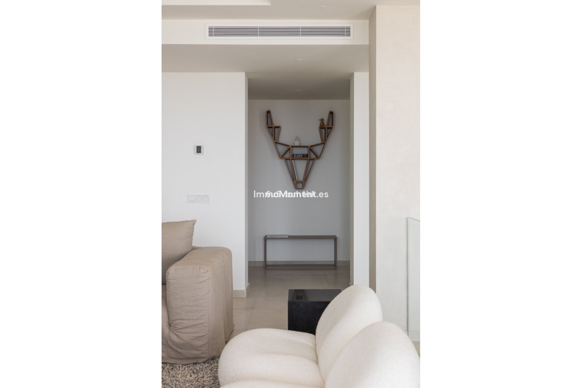 Resale - Apartment - Marbella - Nueva Andalucía