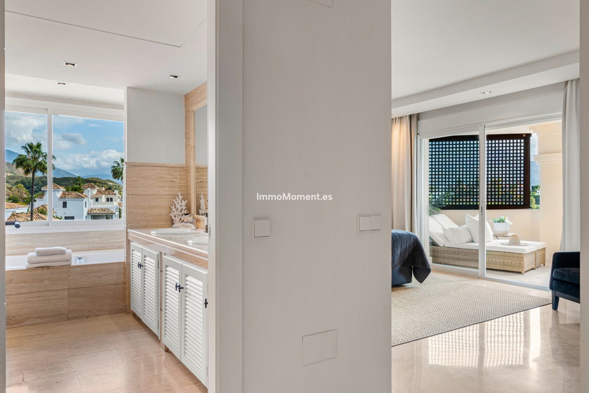 Resale - Apartment - Marbella - Nueva Andalucía