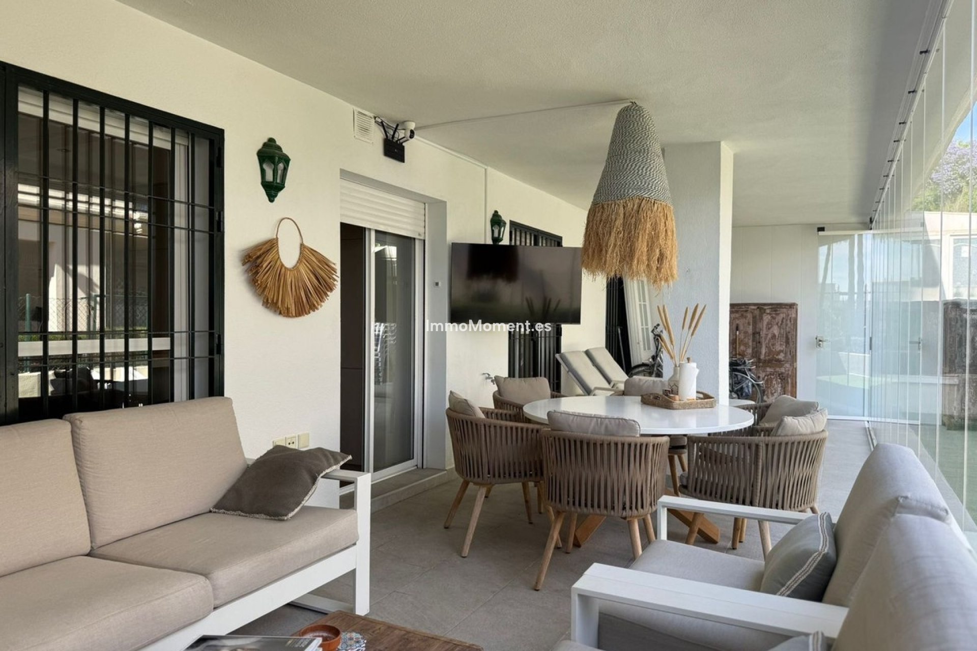 Resale - Apartment - Marbella - Nueva Andalucía