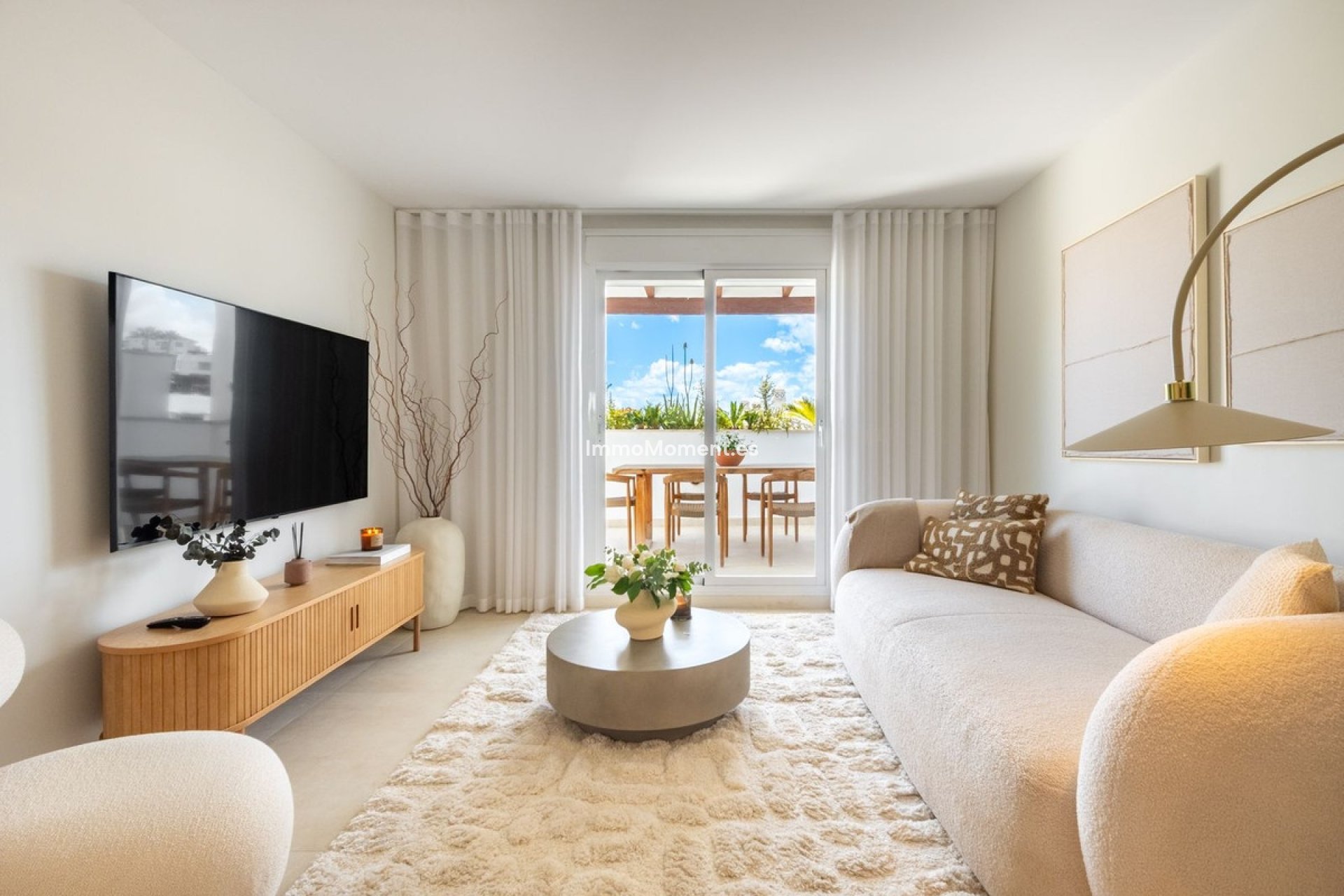 Resale - Apartment - Marbella - Nueva Andalucía