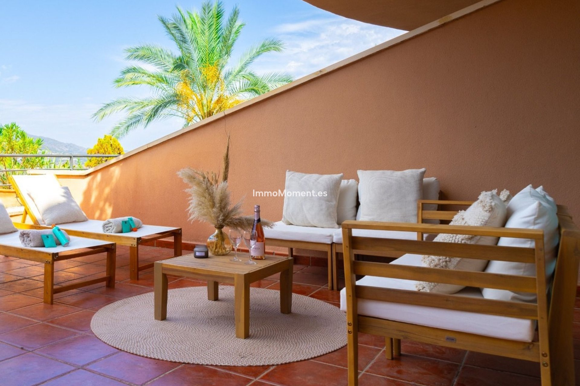 Resale - Apartment - Marbella - Nueva Andalucía