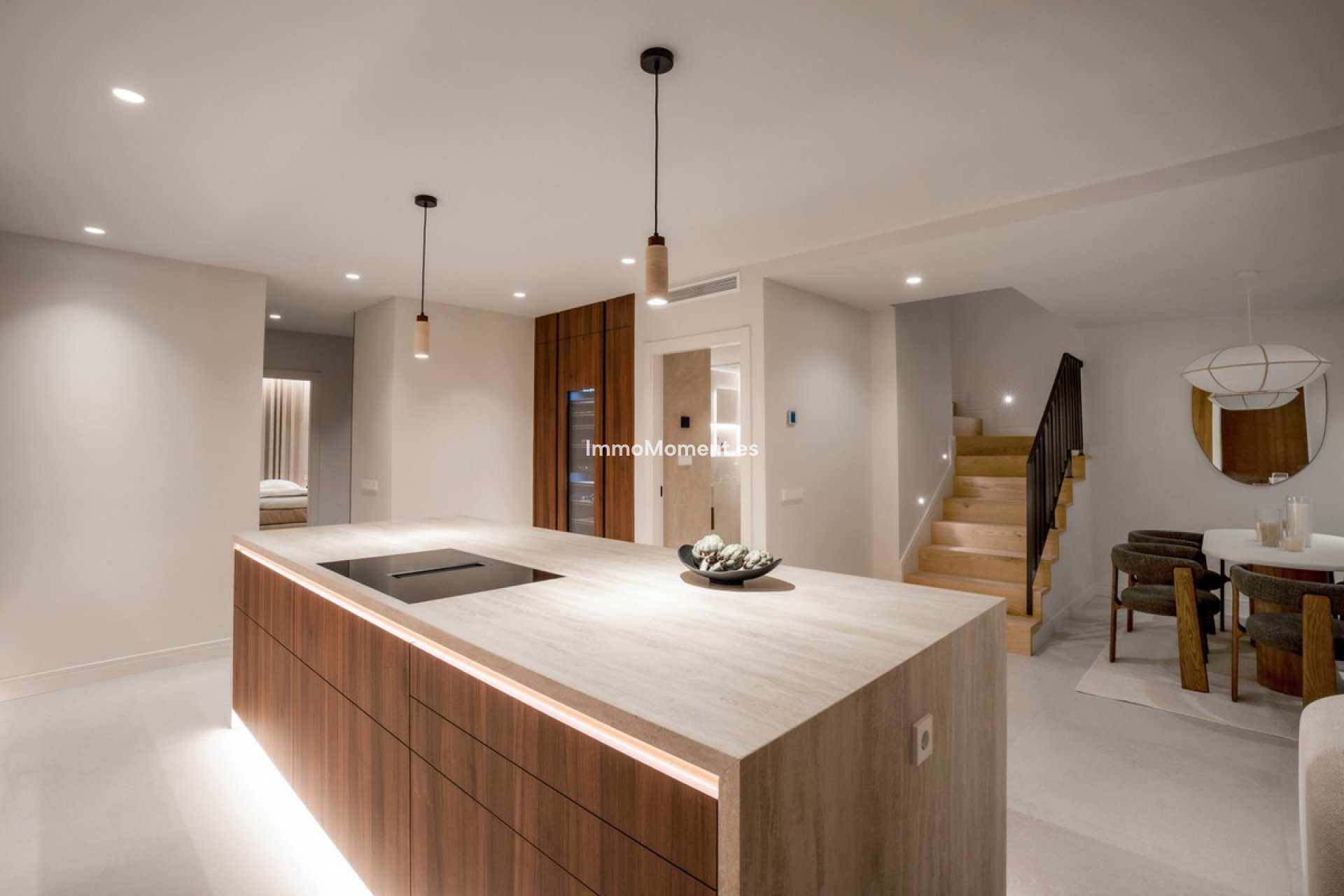 Resale - Apartment - Marbella - Nueva Andalucía