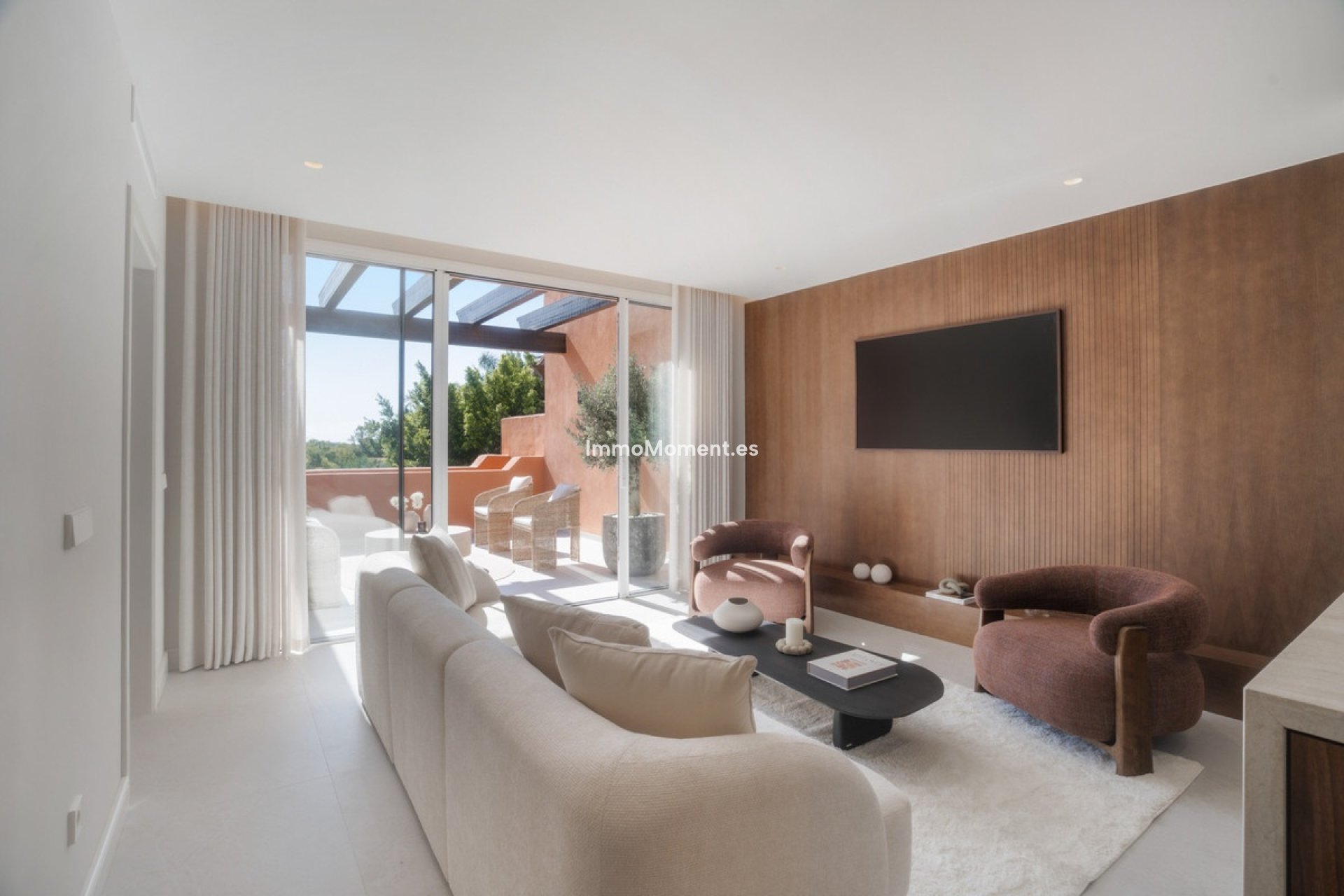 Resale - Apartment - Marbella - Nueva Andalucía