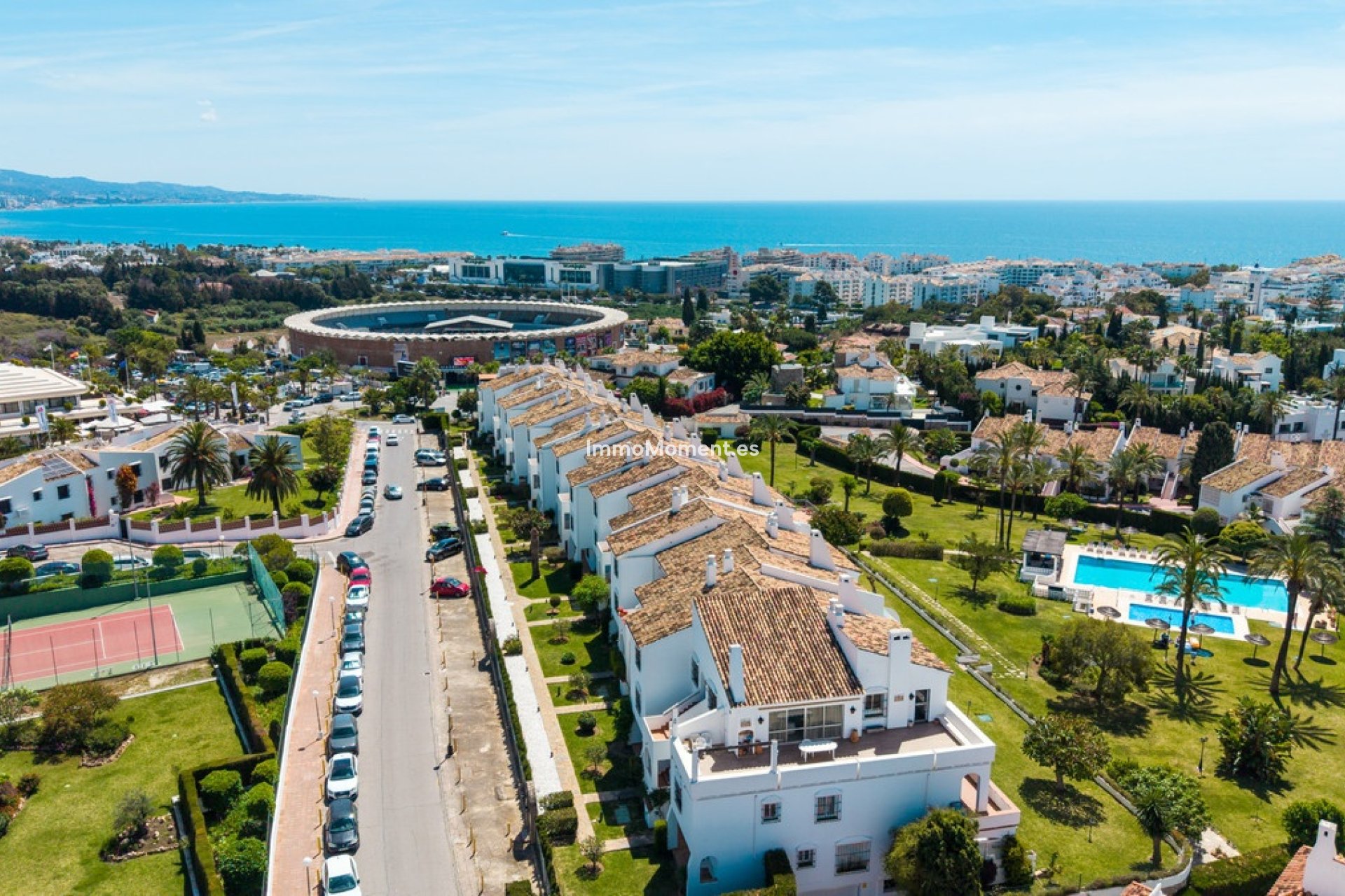 Resale - Apartment - Marbella - Nueva Andalucía
