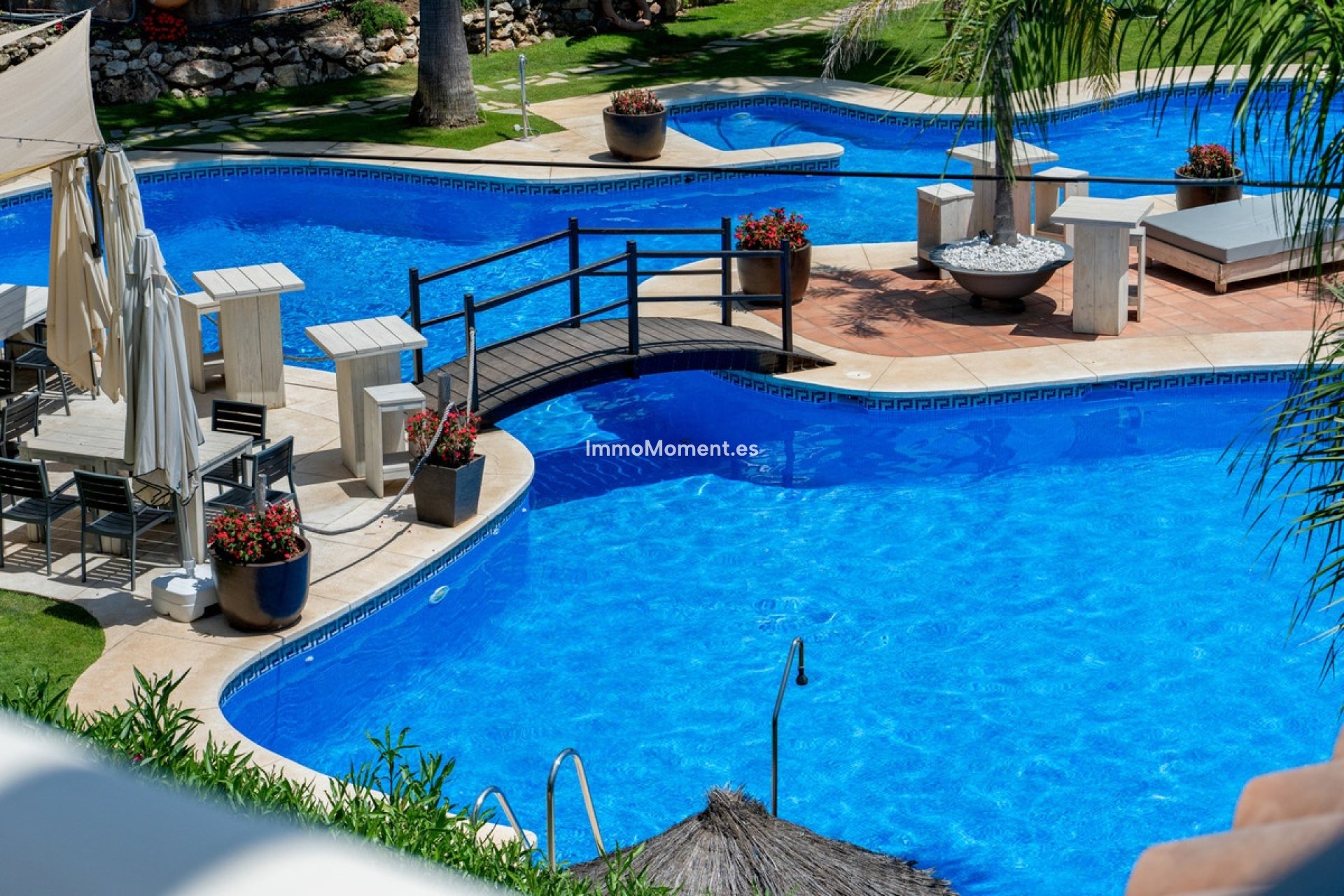 Resale - Apartment - Marbella - Nueva Andalucía