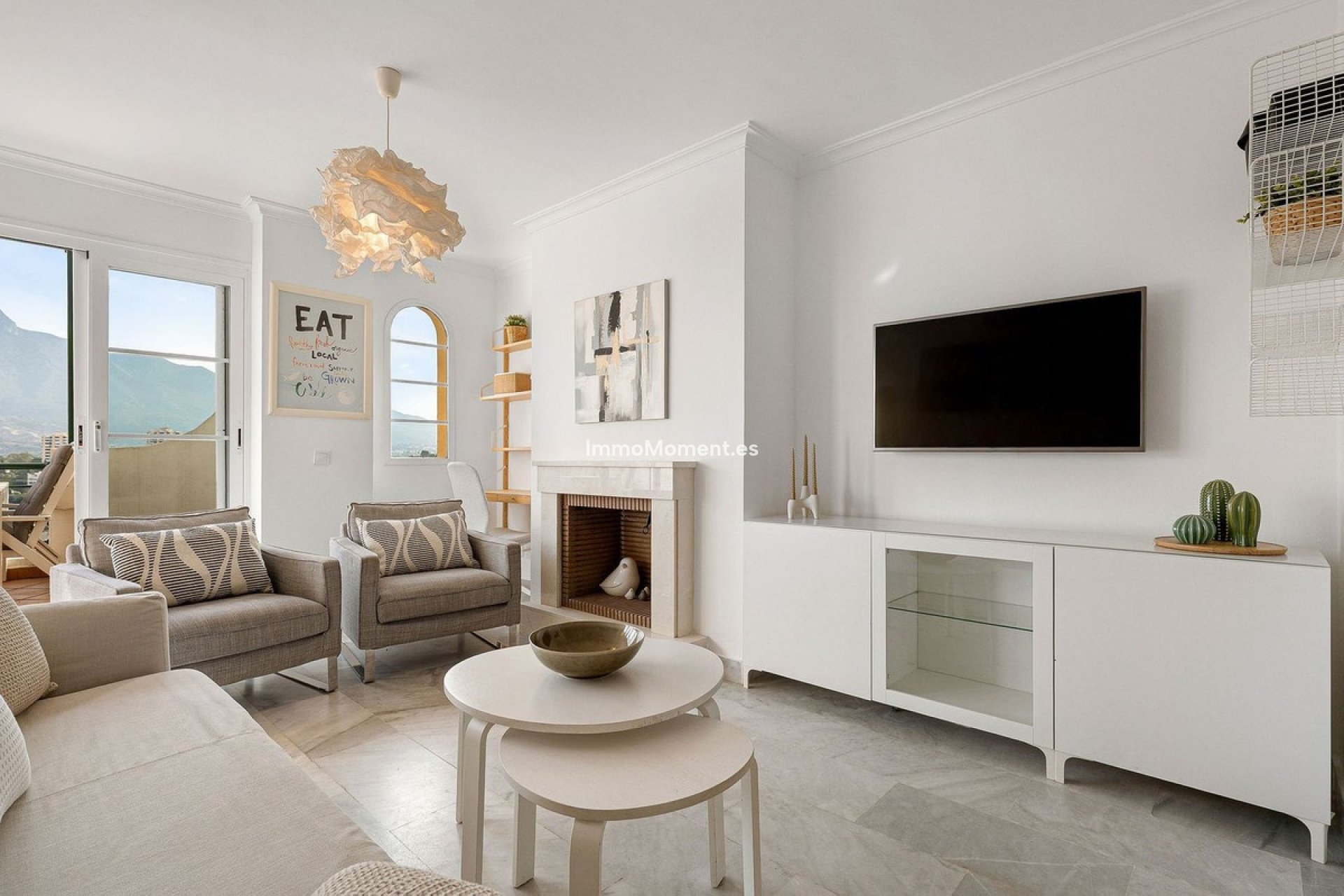 Resale - Apartment - Marbella - Nueva Andalucía