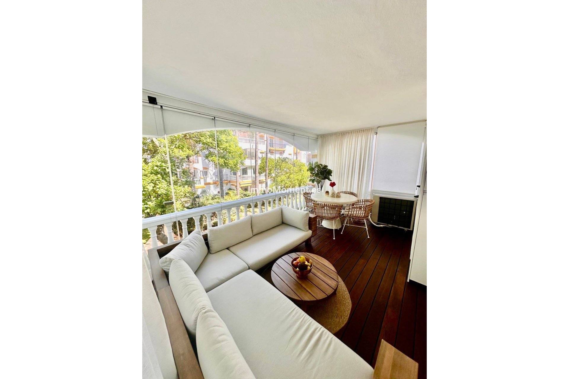 Resale - Apartment - Marbella - Nueva Andalucía