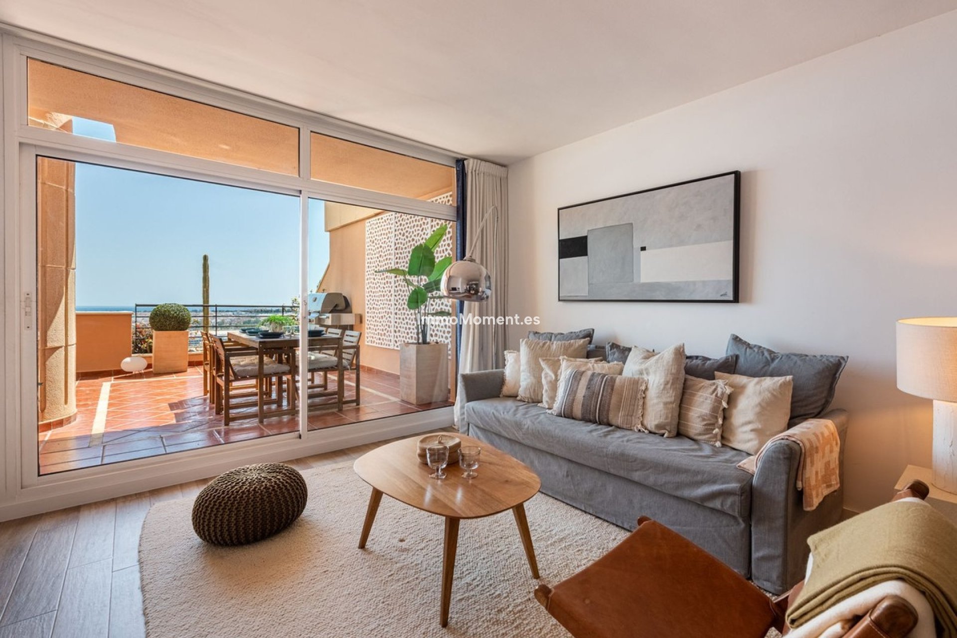 Resale - Apartment - Marbella - Nueva Andalucía