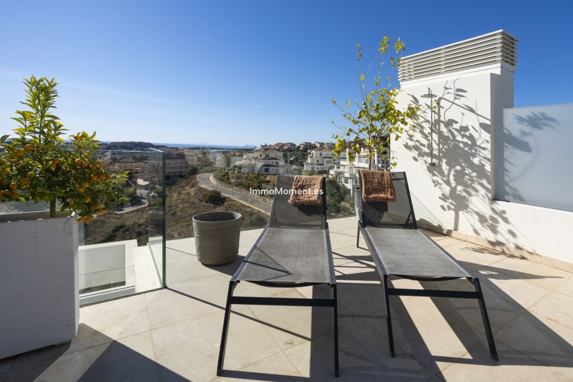 Resale - Apartment - Marbella - Nueva Andalucía