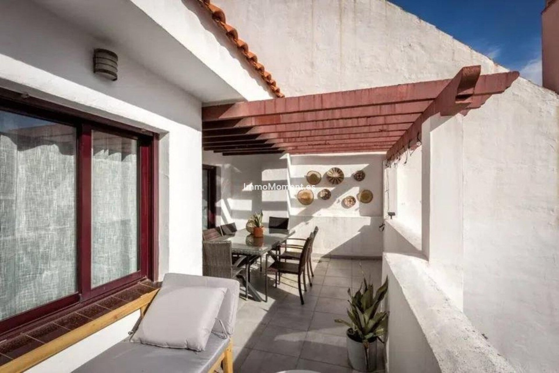 Resale - Apartment - Marbella - Nueva Andalucía