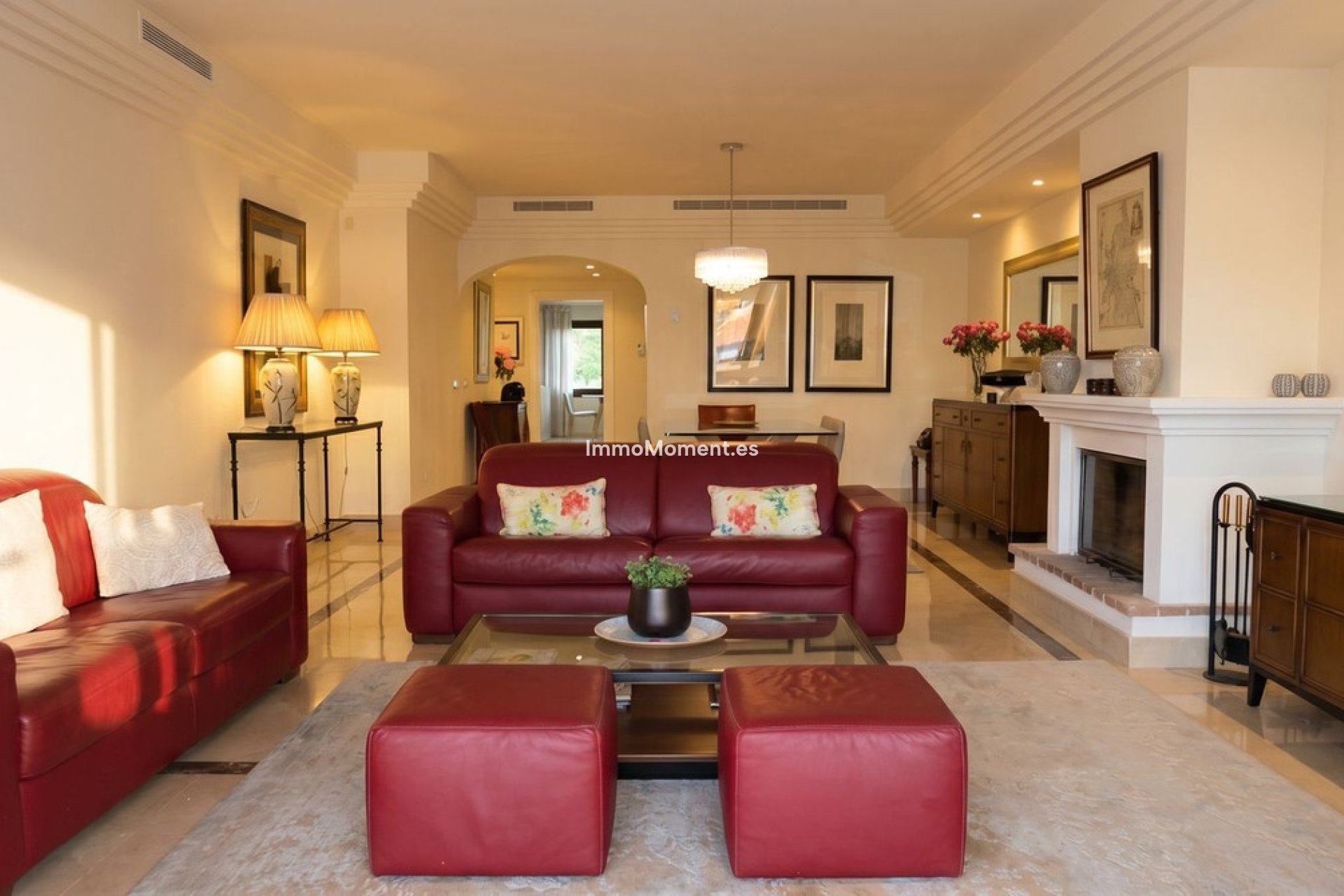 Resale - Apartment - Marbella - Nueva Andalucía