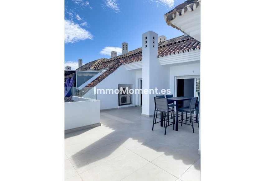 Resale - Apartment - Marbella - Puerto Banús