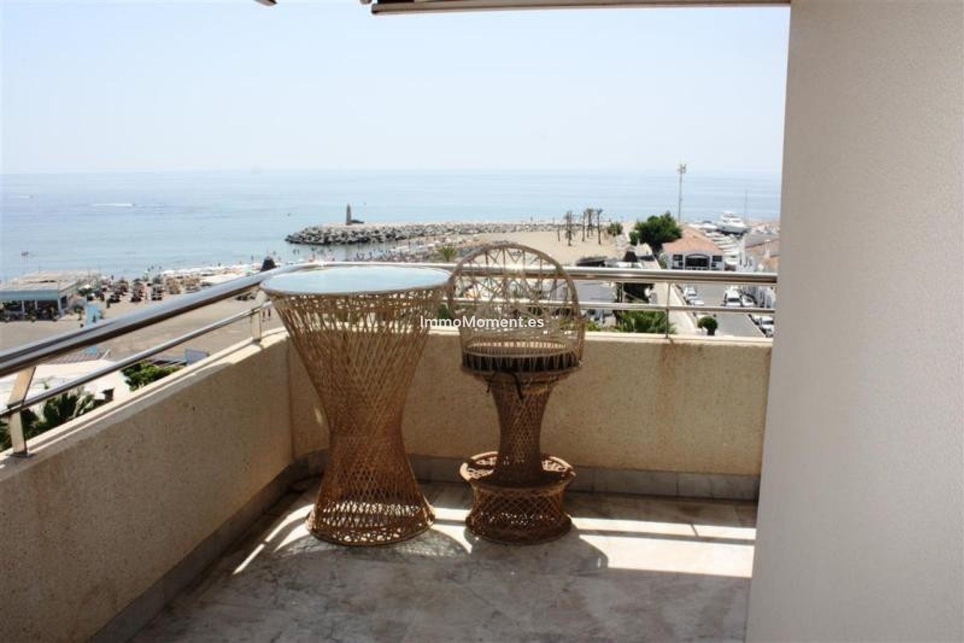 Resale - Apartment - Marbella - Puerto Banús