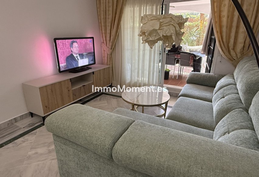 Resale - Apartment - Marbella - Puerto Banús