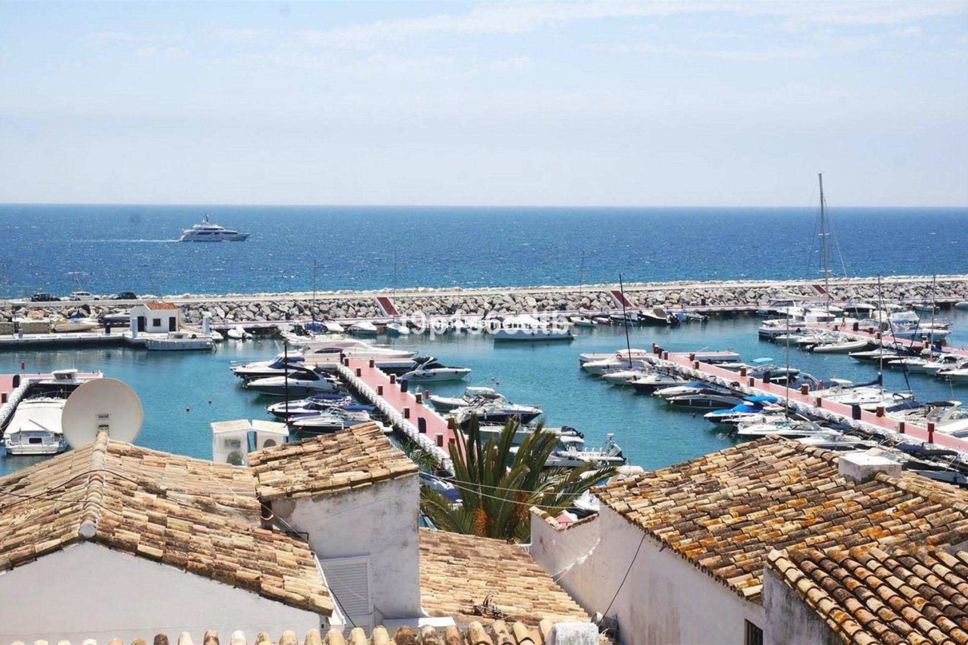 Resale - Apartment - Marbella - Puerto Banús