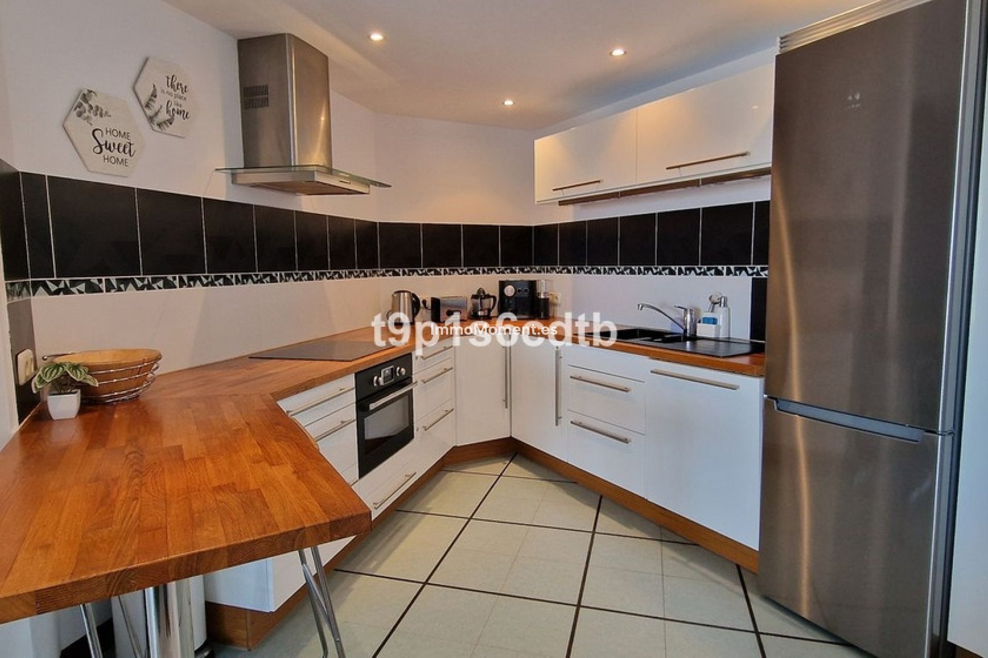 Resale - Apartment - Marbella - Puerto Banús