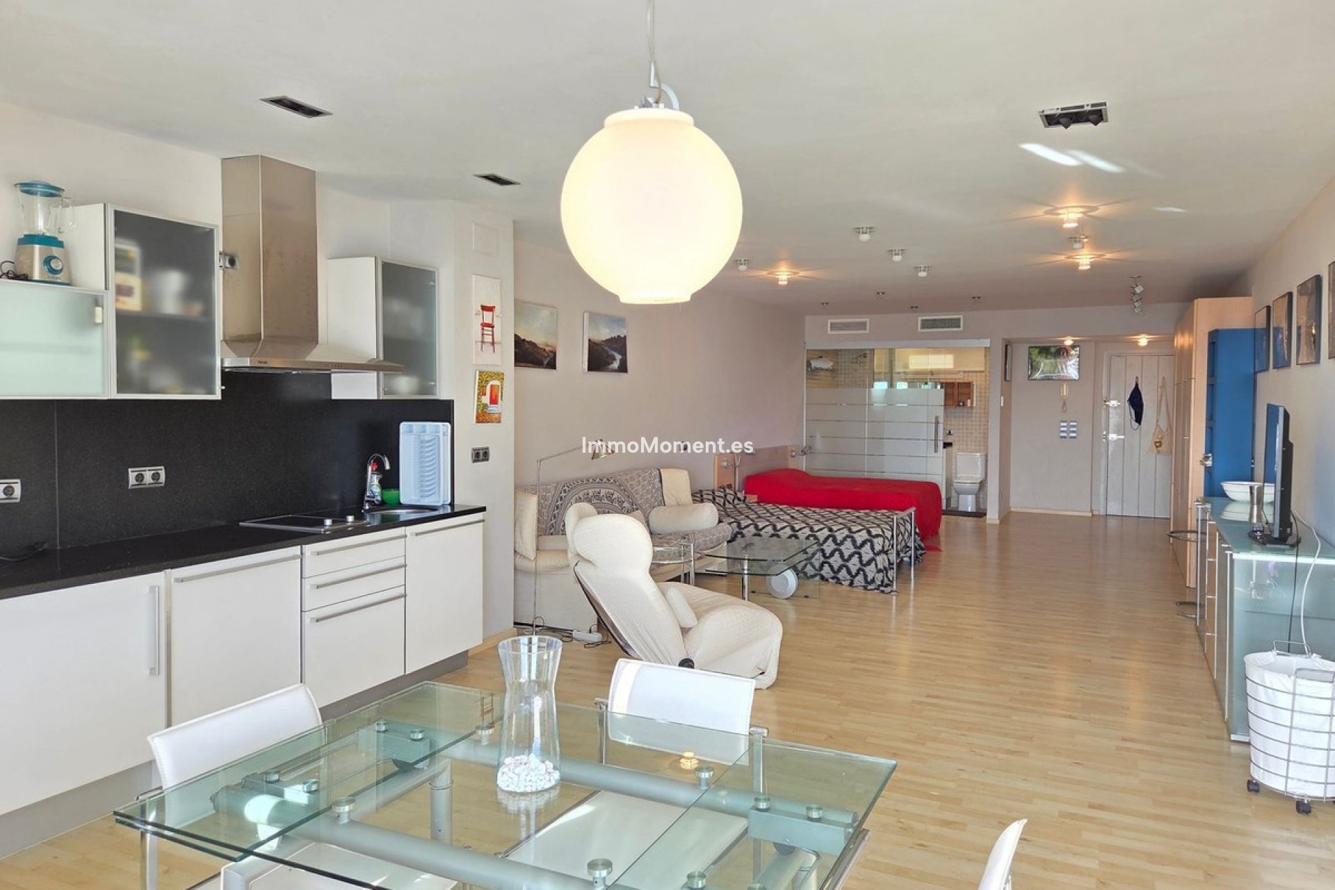 Resale - Apartment - Marbella - Puerto Banús