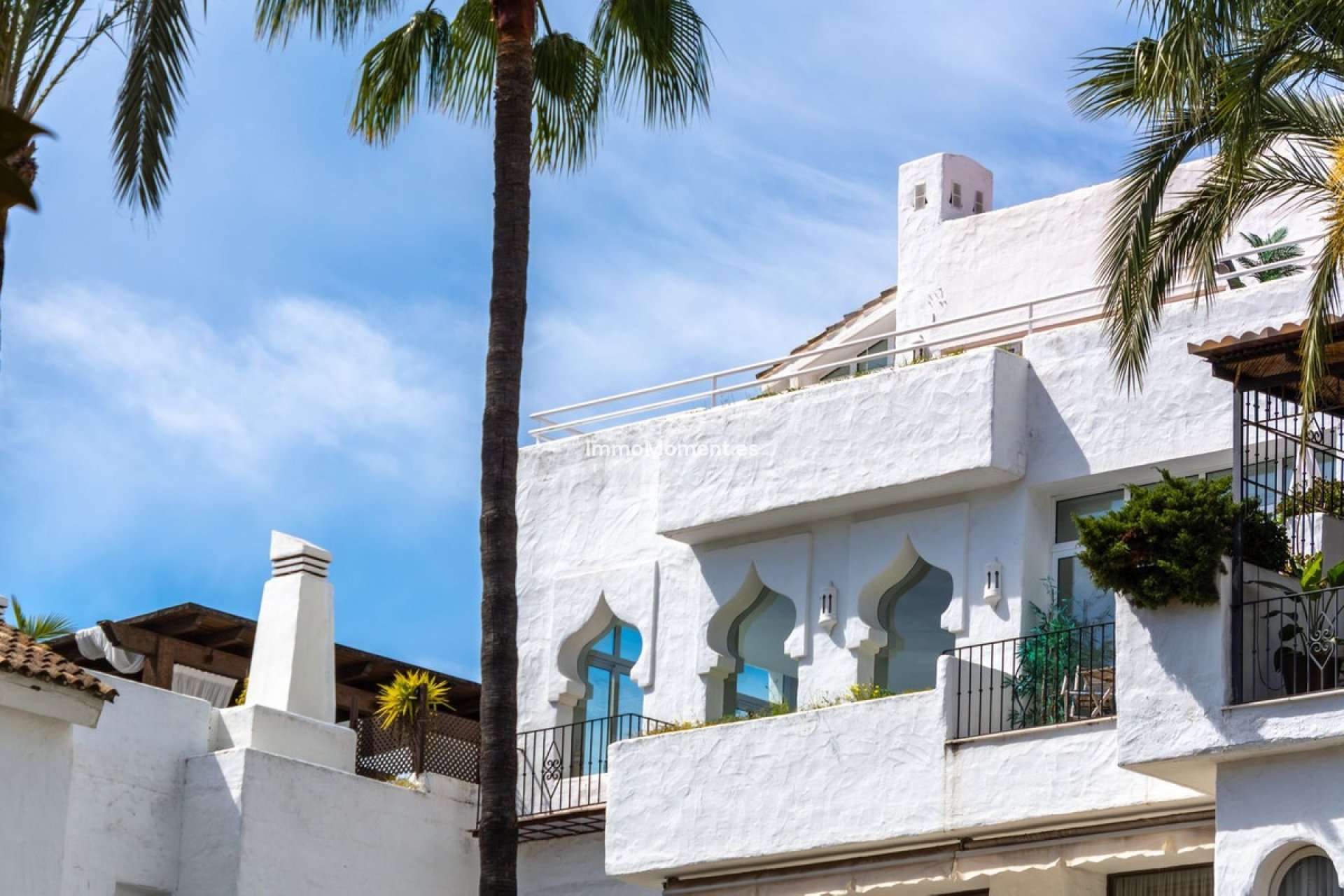 Resale - Apartment - Marbella - Puerto Banús