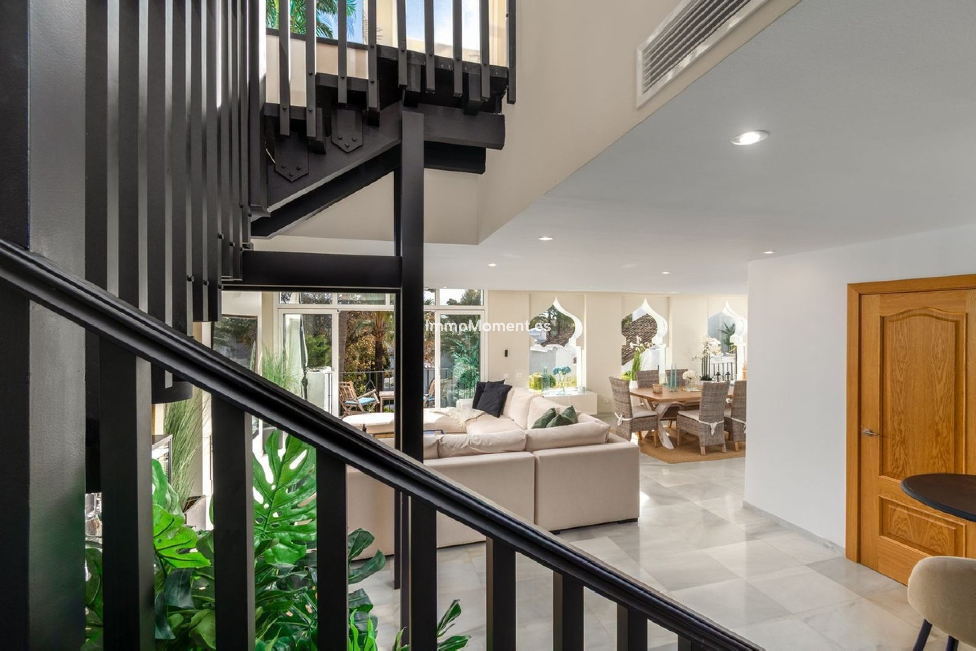 Resale - Apartment - Marbella - Puerto Banús