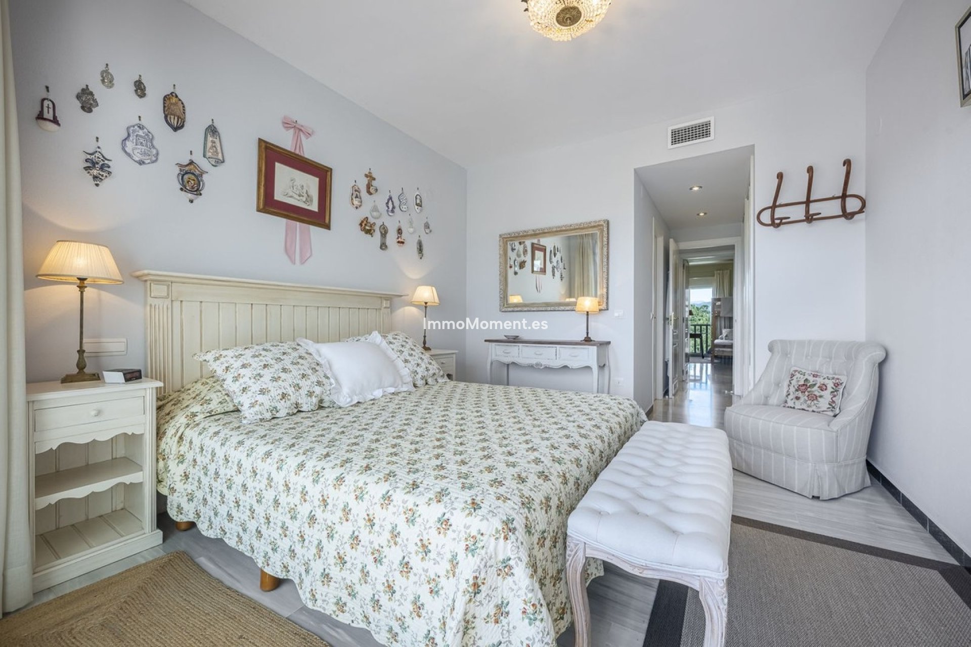 Resale - Apartment - Marbella - Puerto Banús