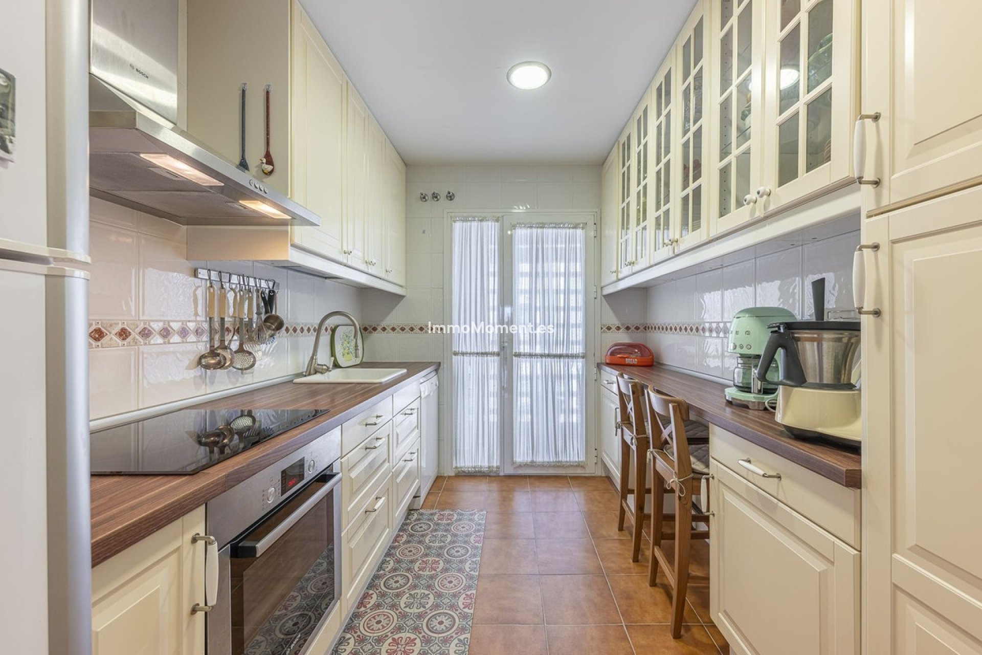 Resale - Apartment - Marbella - Puerto Banús