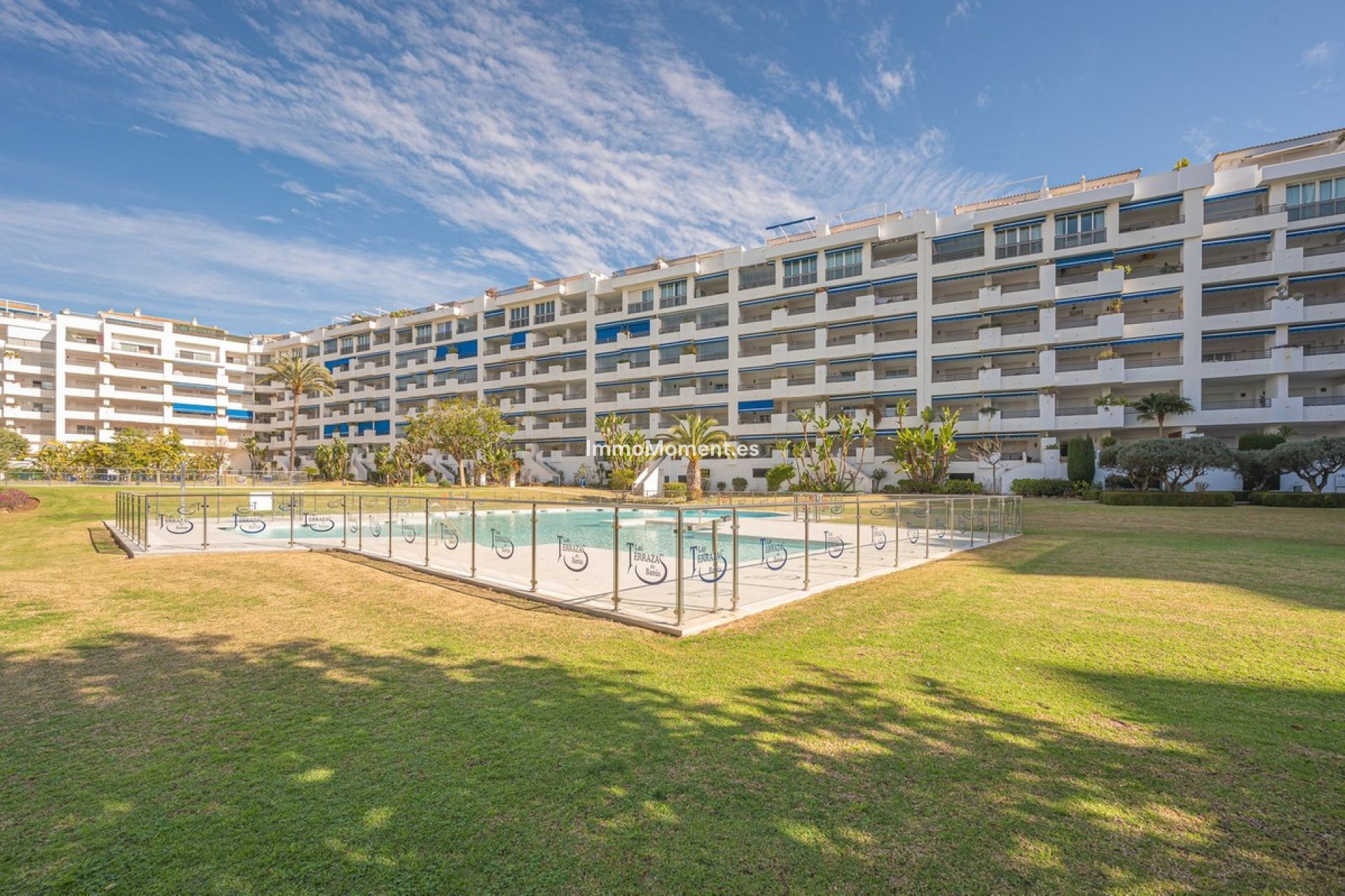 Resale - Apartment - Marbella - Puerto Banús