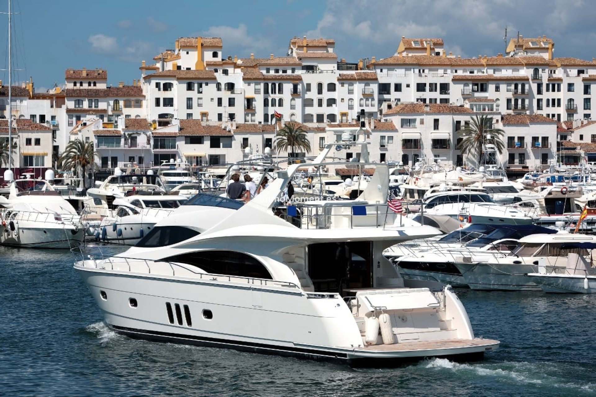 Resale - Apartment - Marbella - Puerto Banús